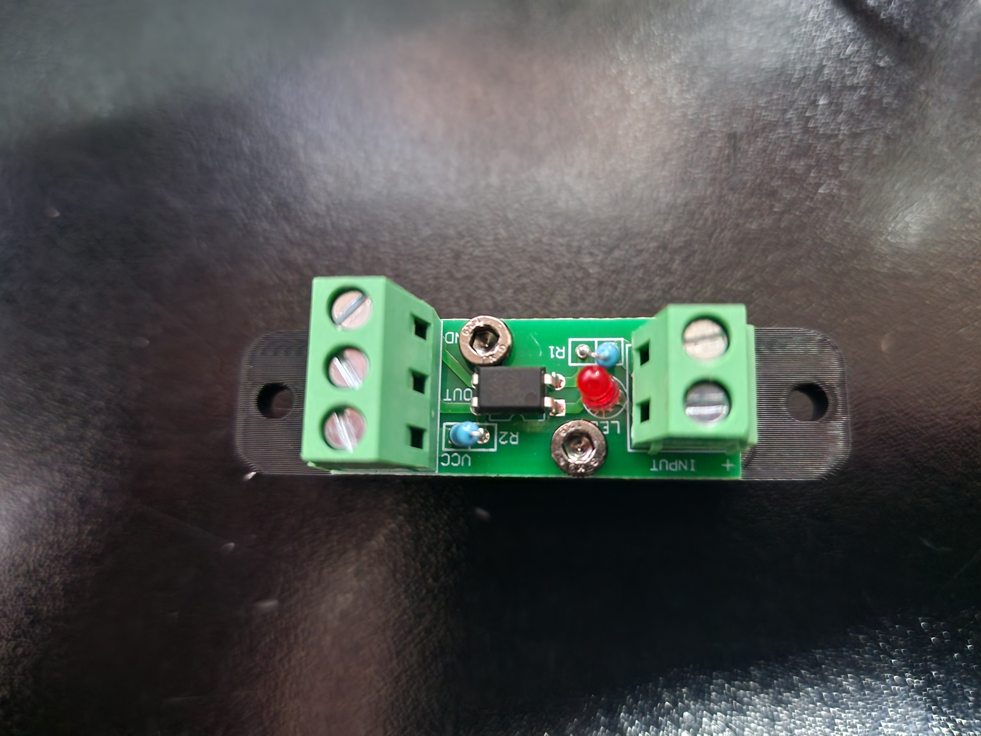 PC817 Optocoupler DIN Mount with Clip