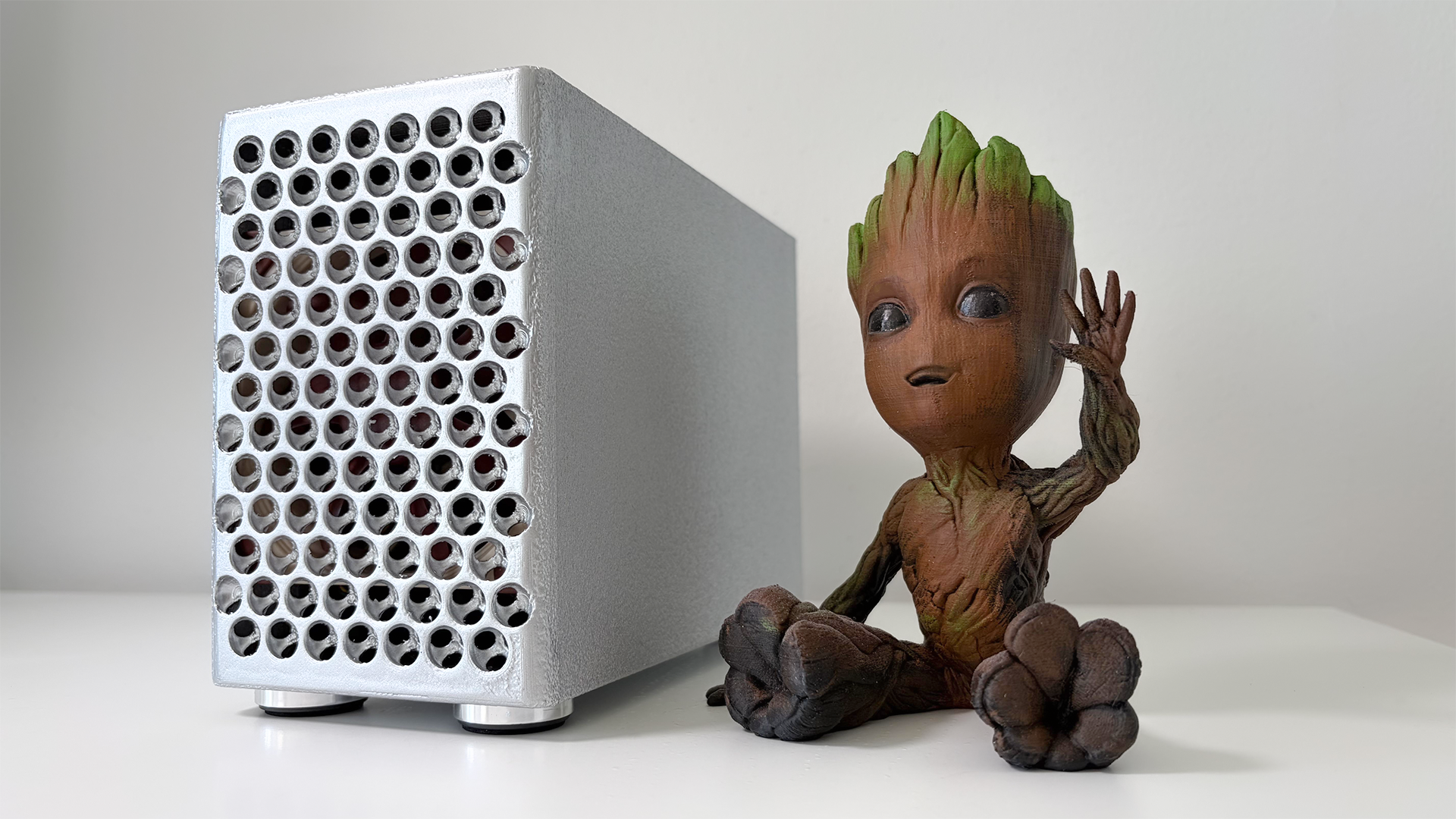 Zimaboard 2 | 2-Bay NAS Enclosure