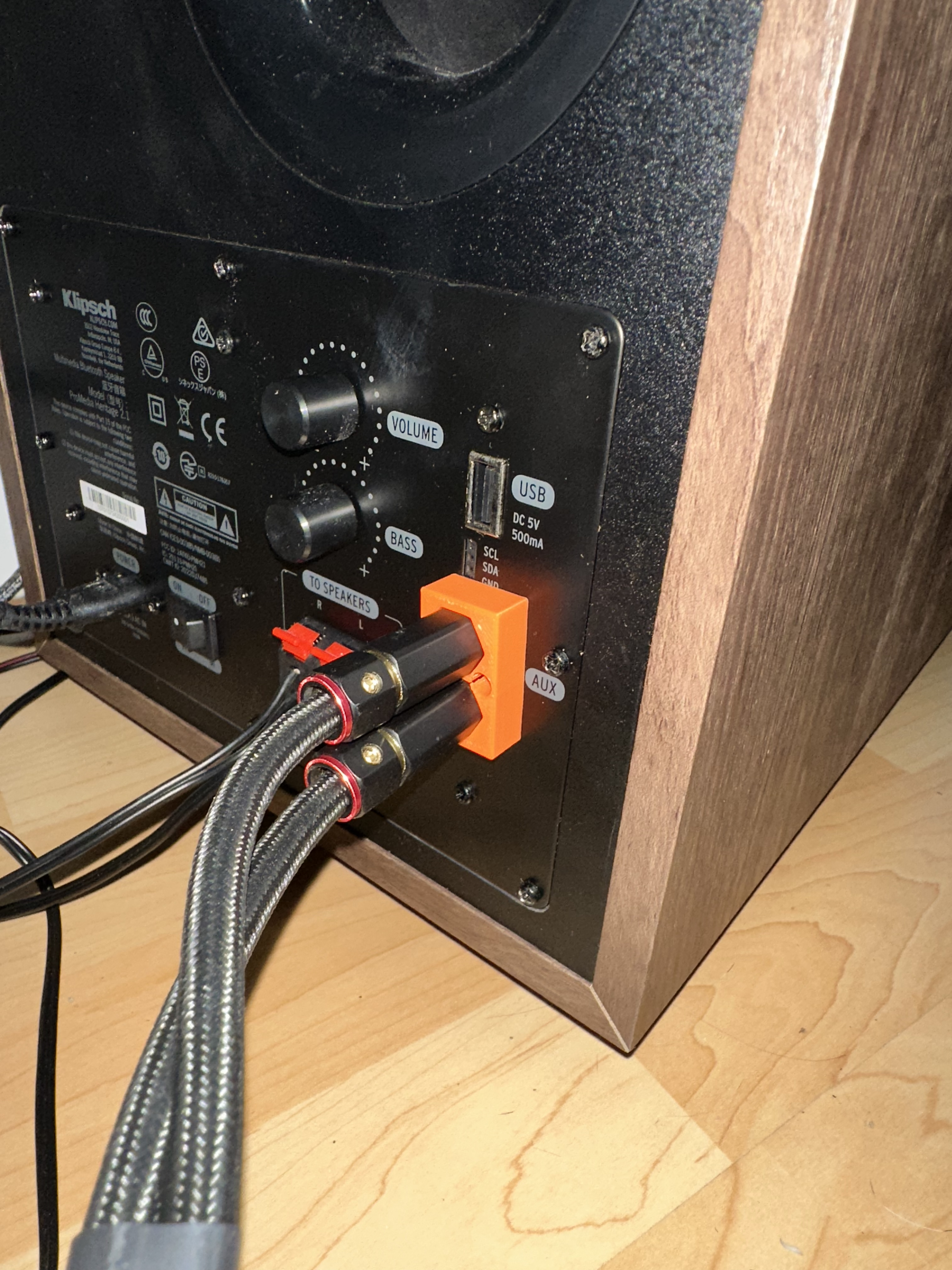 Klipsch ProMedia Heritage 2.1 Subwoofer RCA Cable Holder (Cable-Specific)