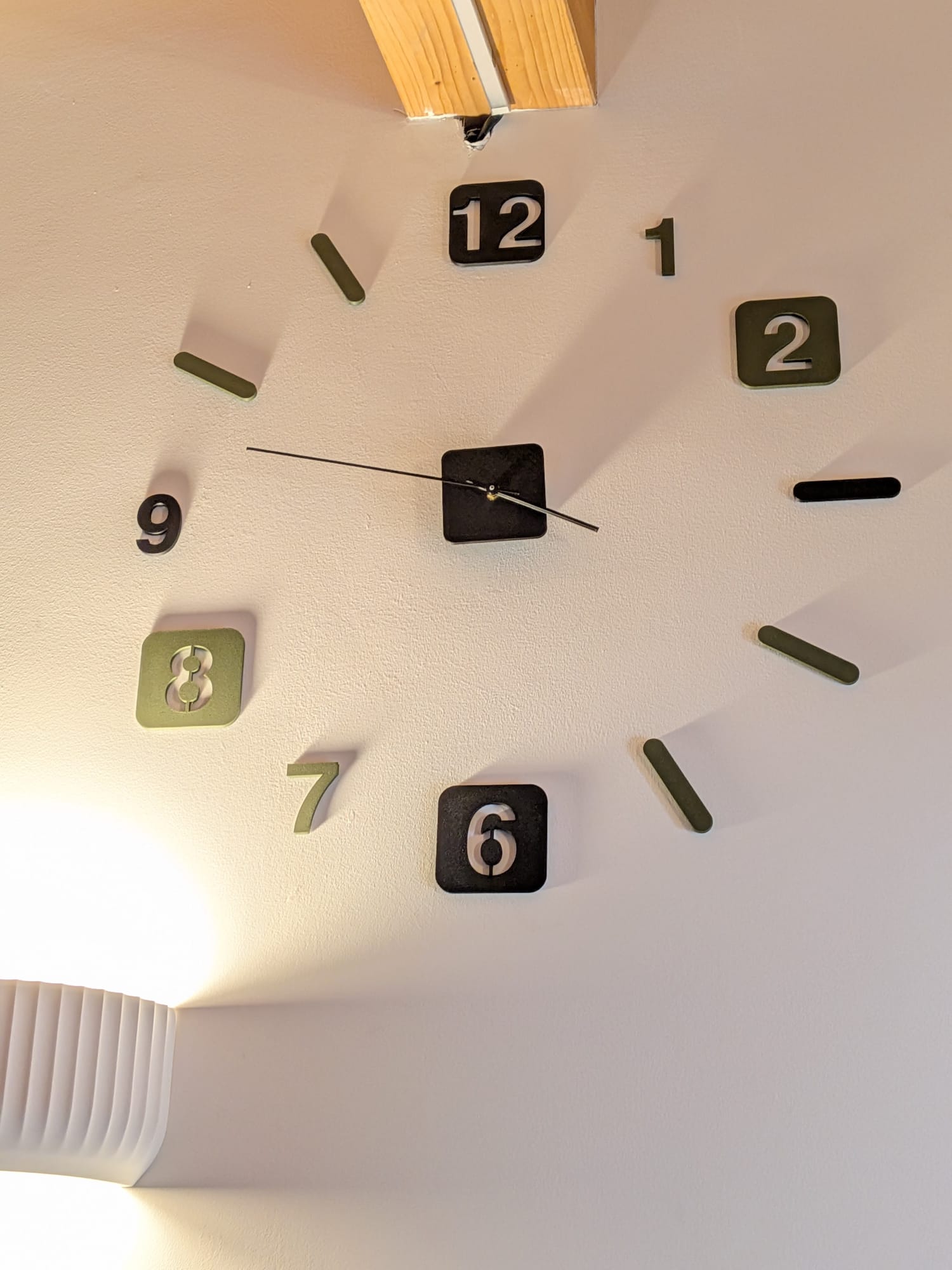 modern and minimalistic wall clock