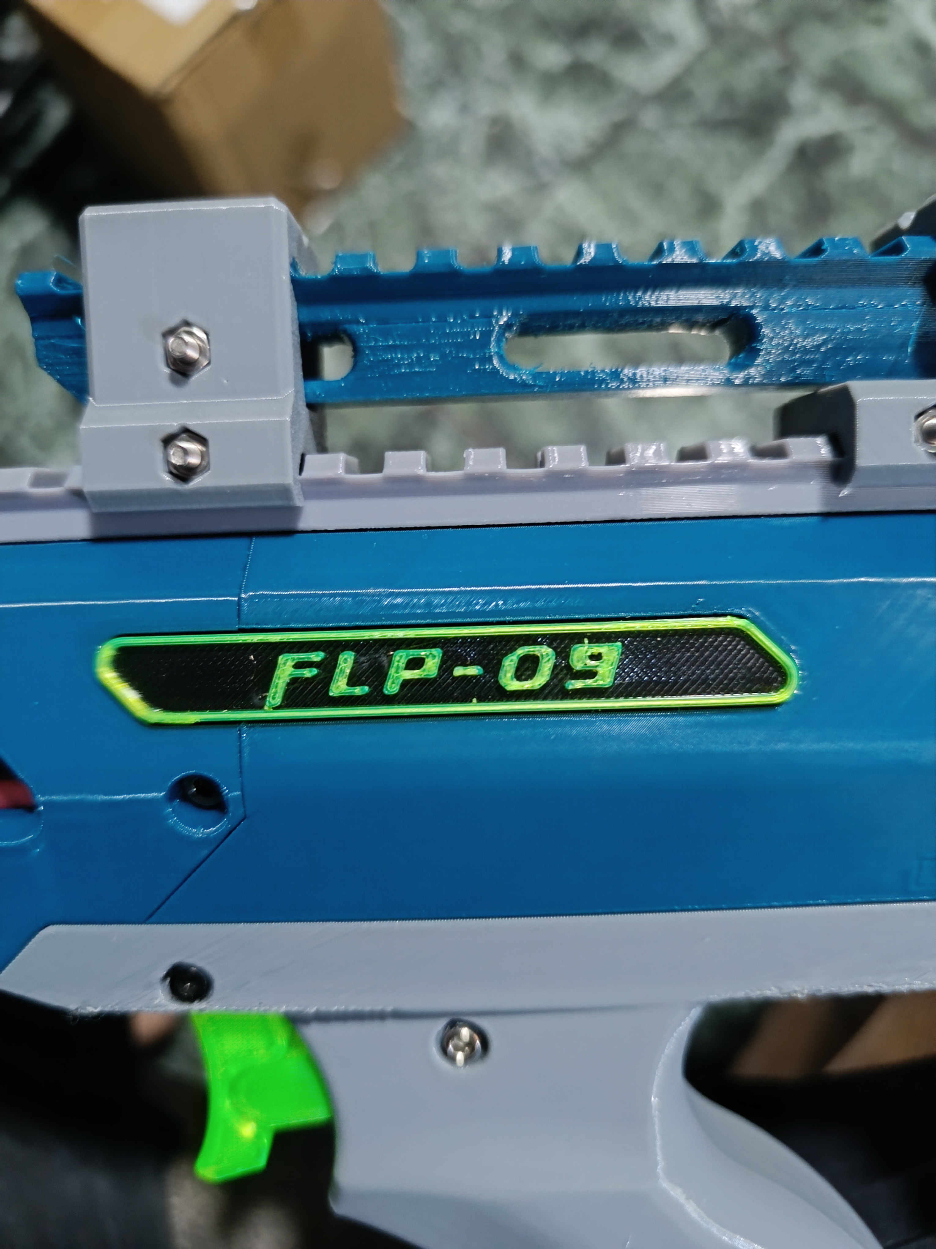 Shrew FLP-09 nameplate