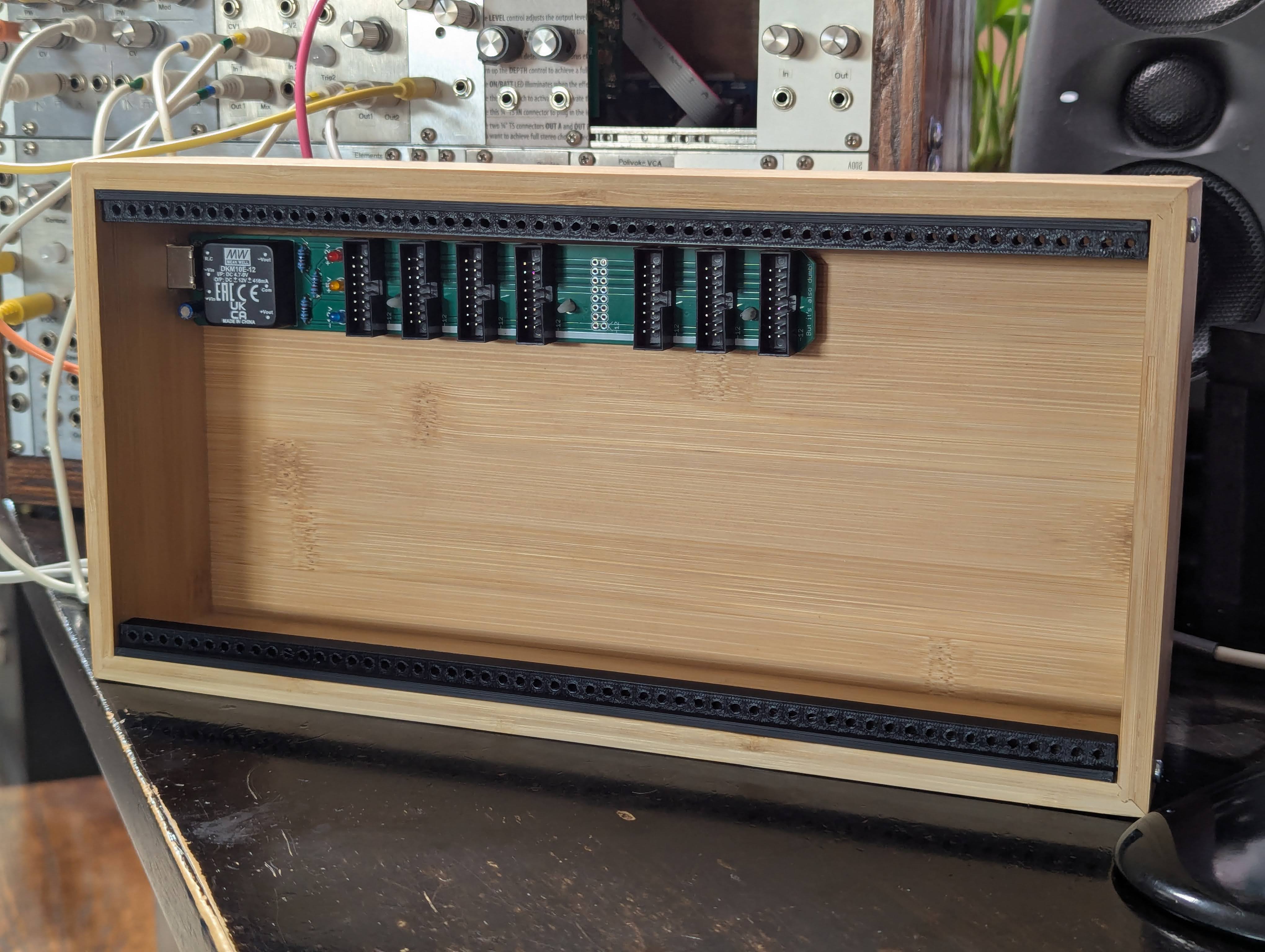 Eurorack Rails for IKEA's Tavelan Box