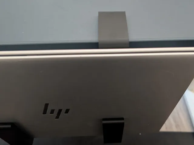 Clamp Laptop Holder - Vertical Mount with printed Screw