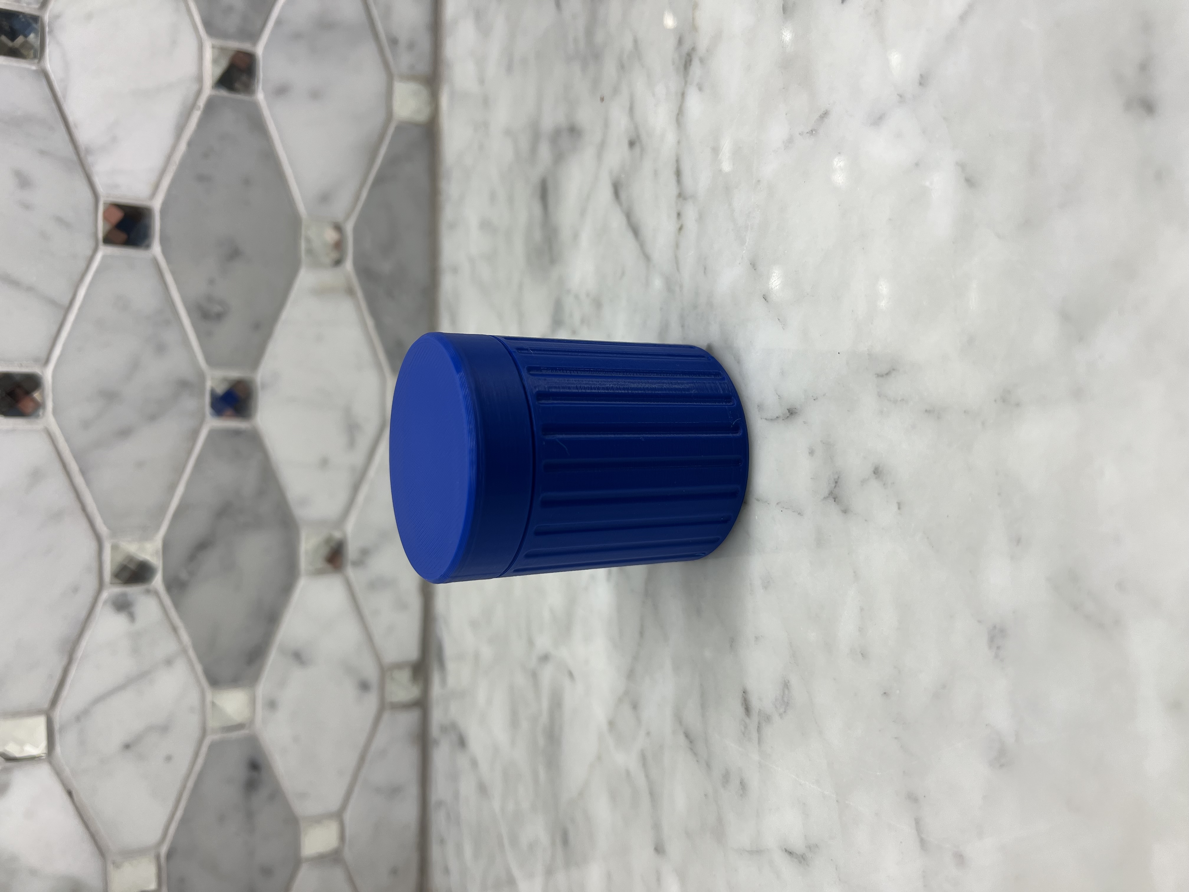 Fluted Jar with Plain Threaded Lid