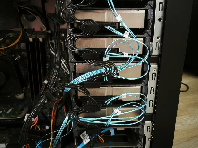 Dell Precision Tower 3620, 8 Drives Mod
