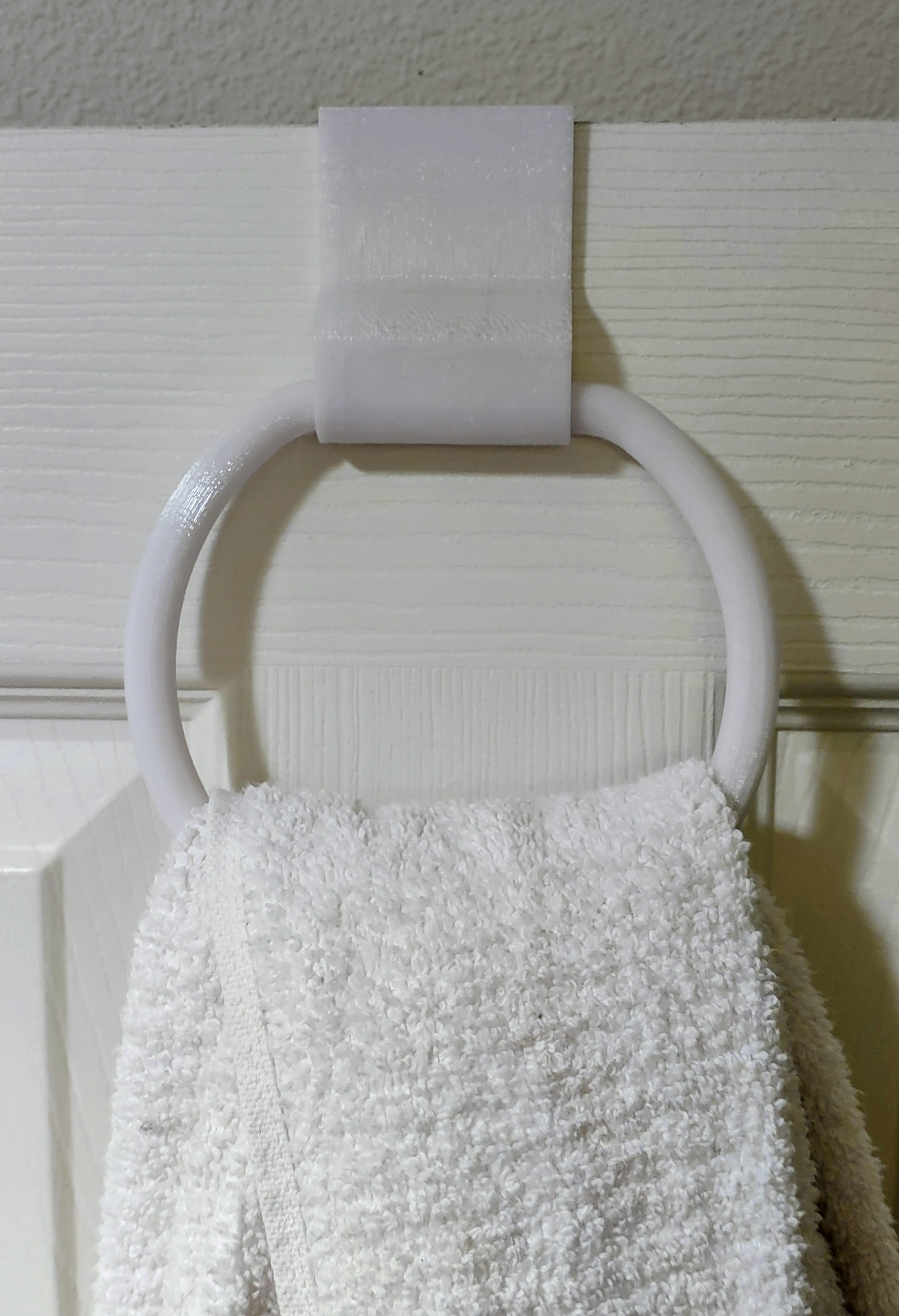 Over-the-Door Towel Holder Ring