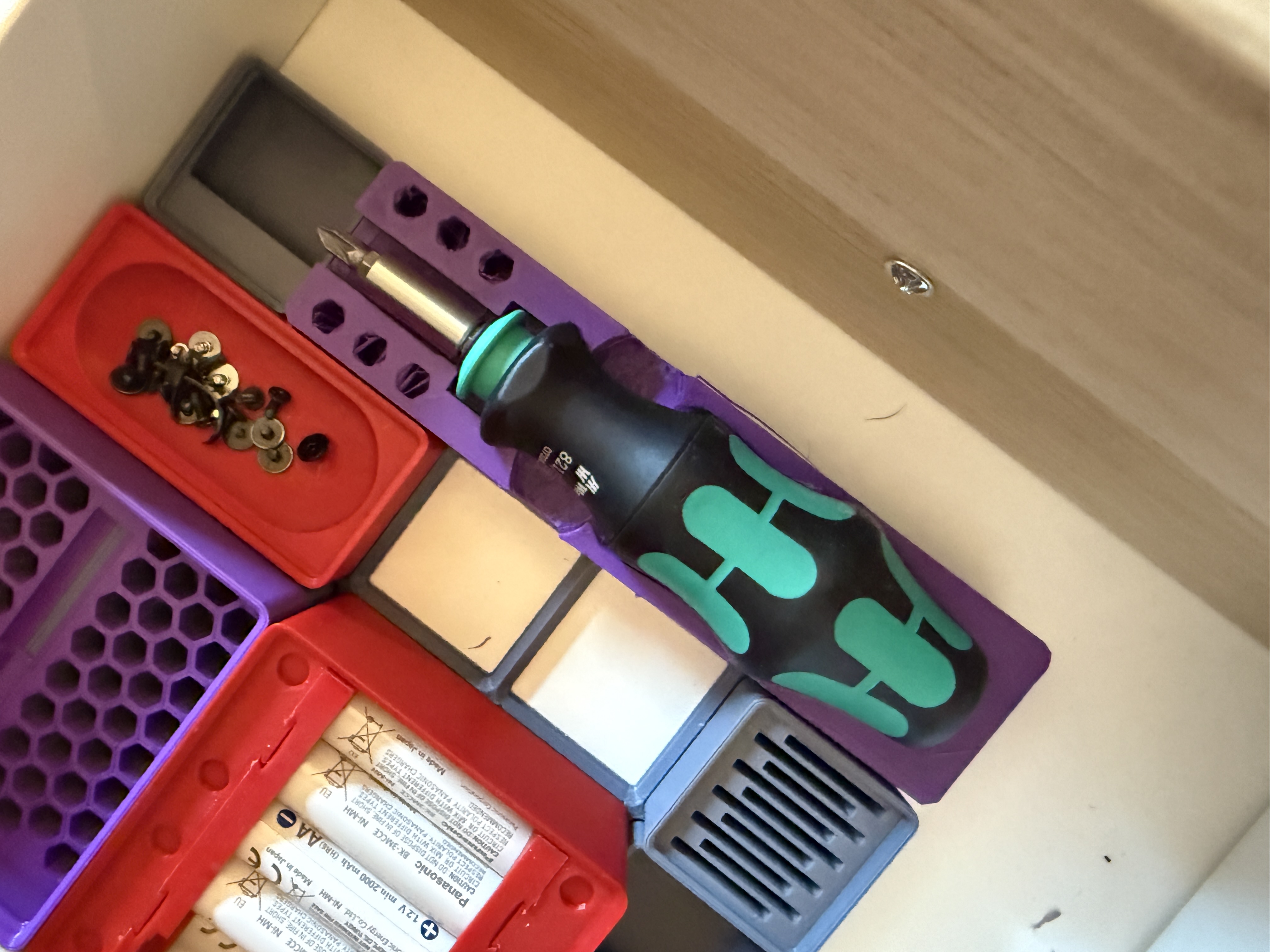Wera kraftform kompakt universal gridfinity screwdriver holder