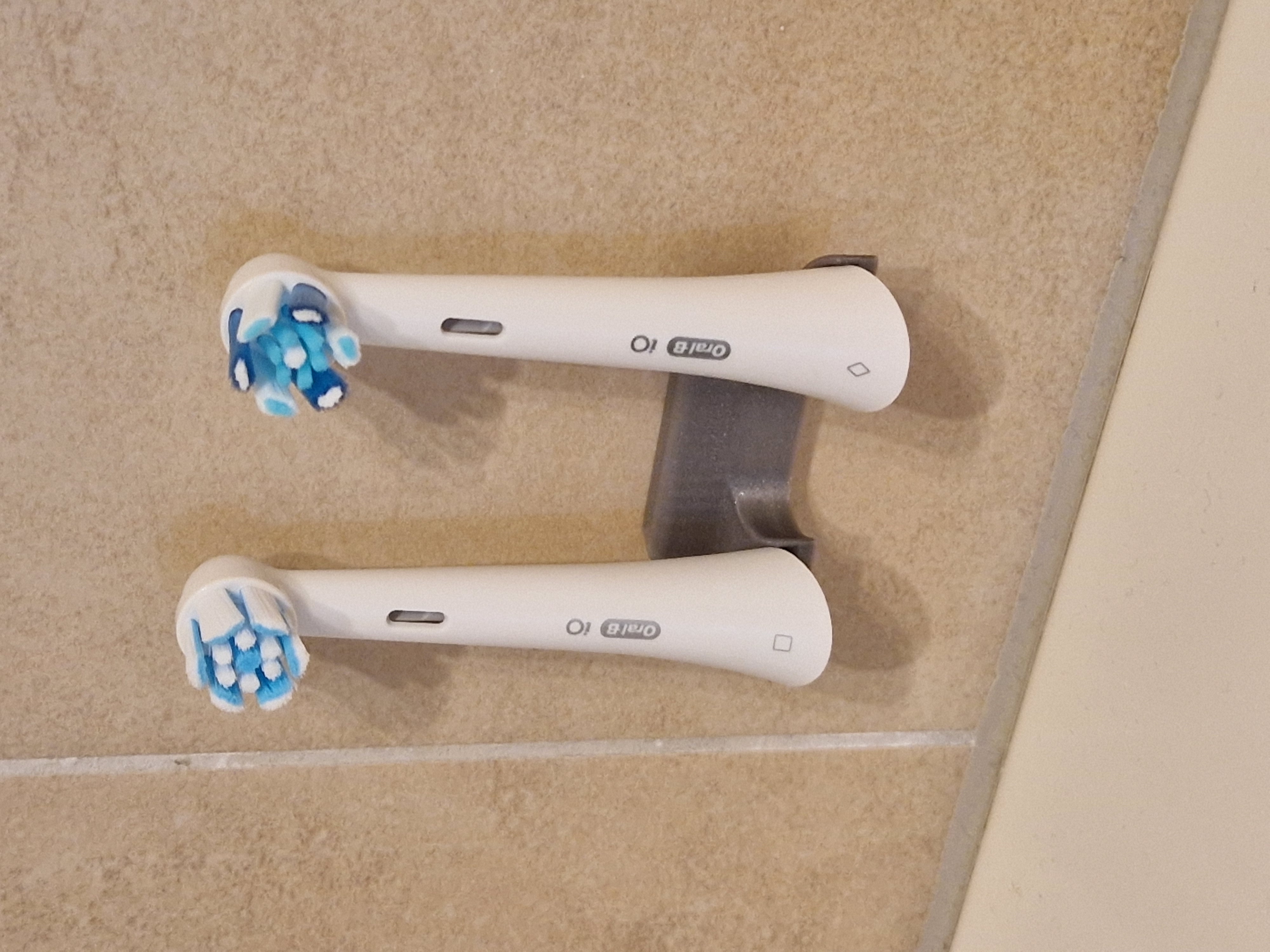 Oral-B IO toothbrush holder (minimalistic) / Zahnbürstenhalter