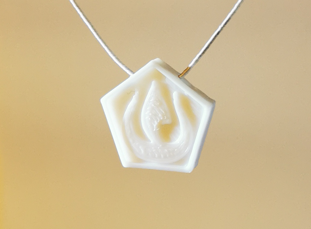 Avatar pearls, pendants and coins