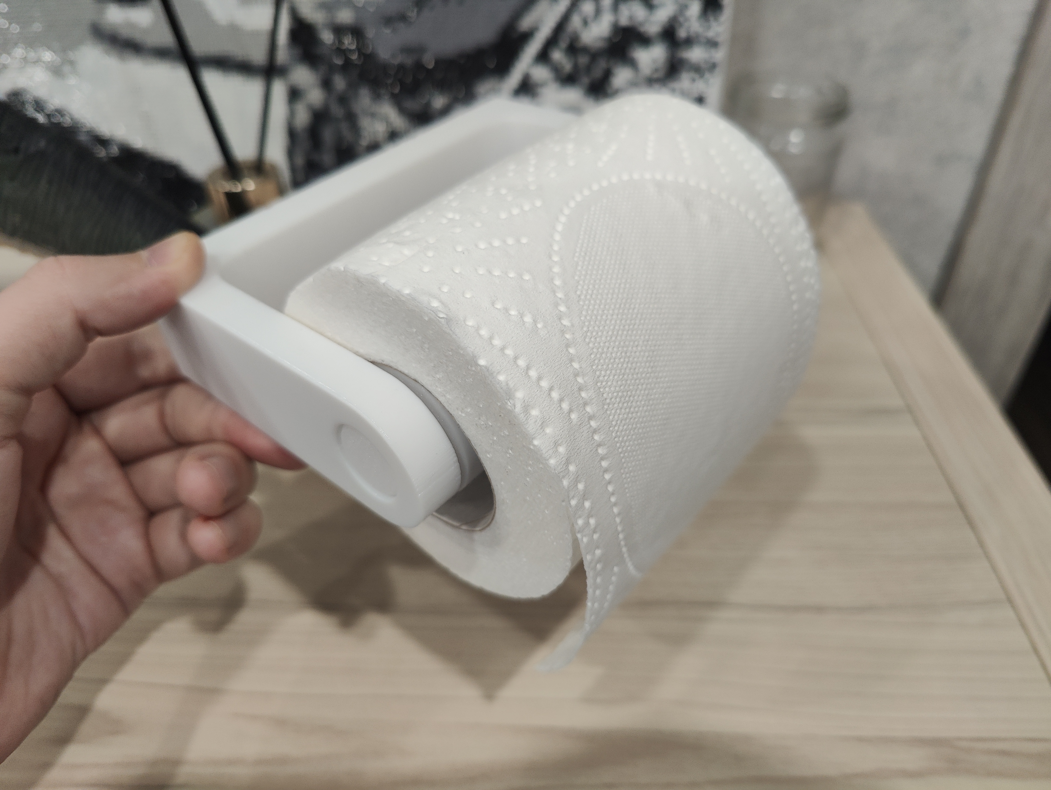 Toilet paper holder