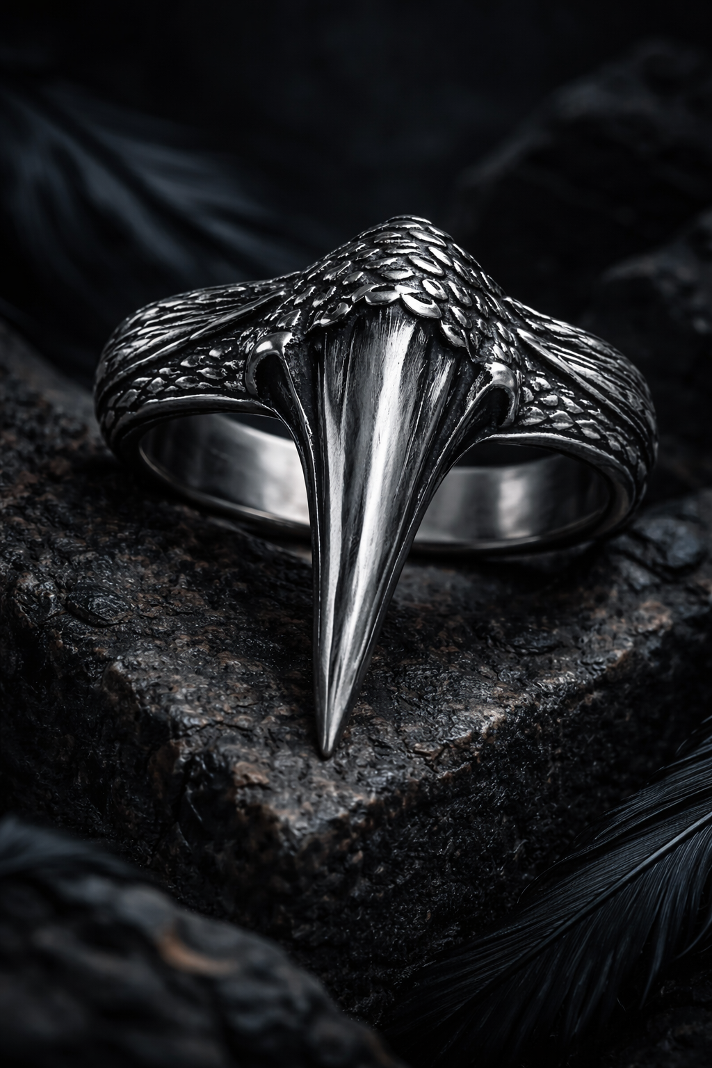 Fantasy Ravens Claw Ring