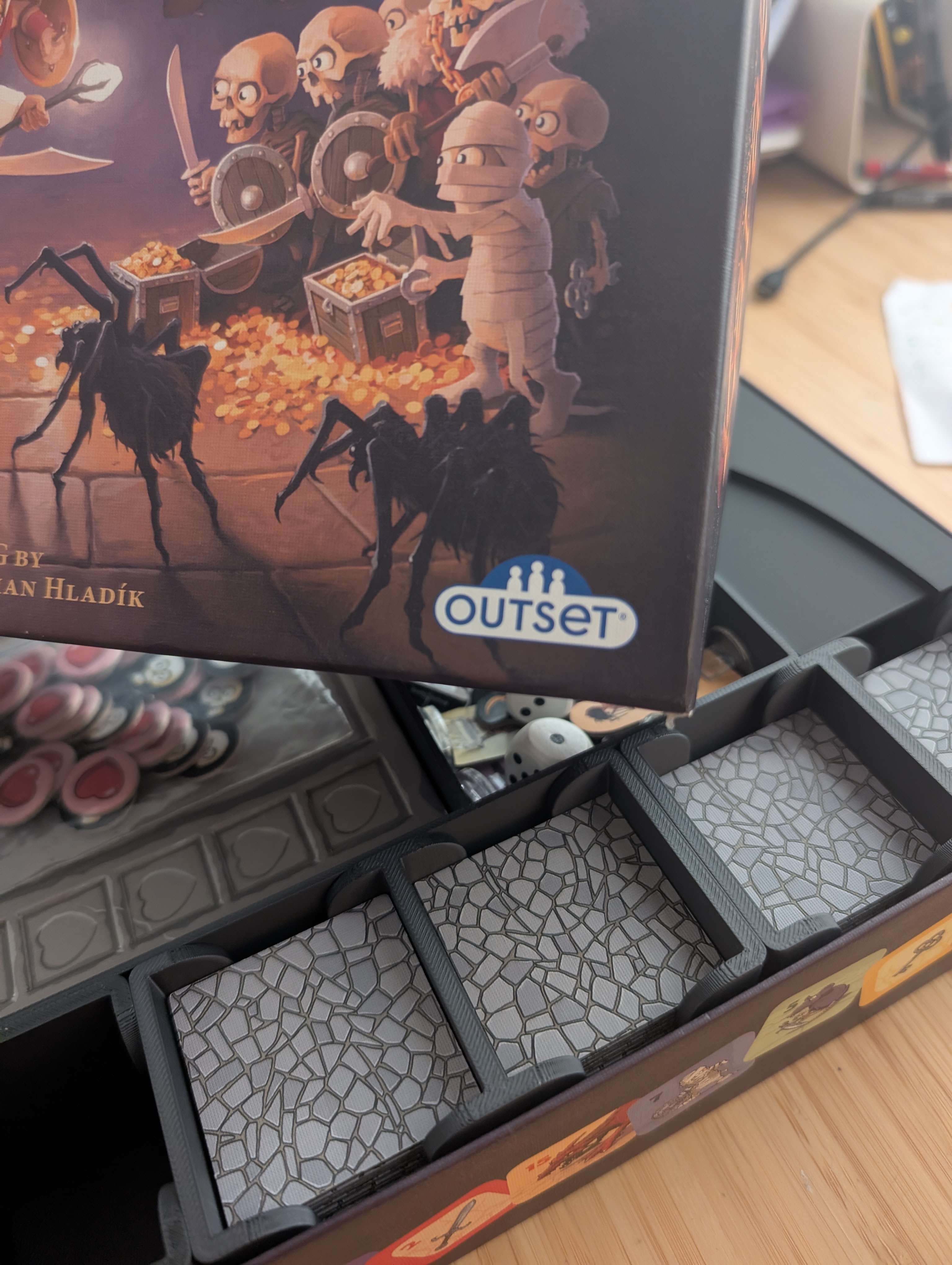 Karak Karak inserts Outset edition w/ expansions + tile grids + mini dice ...