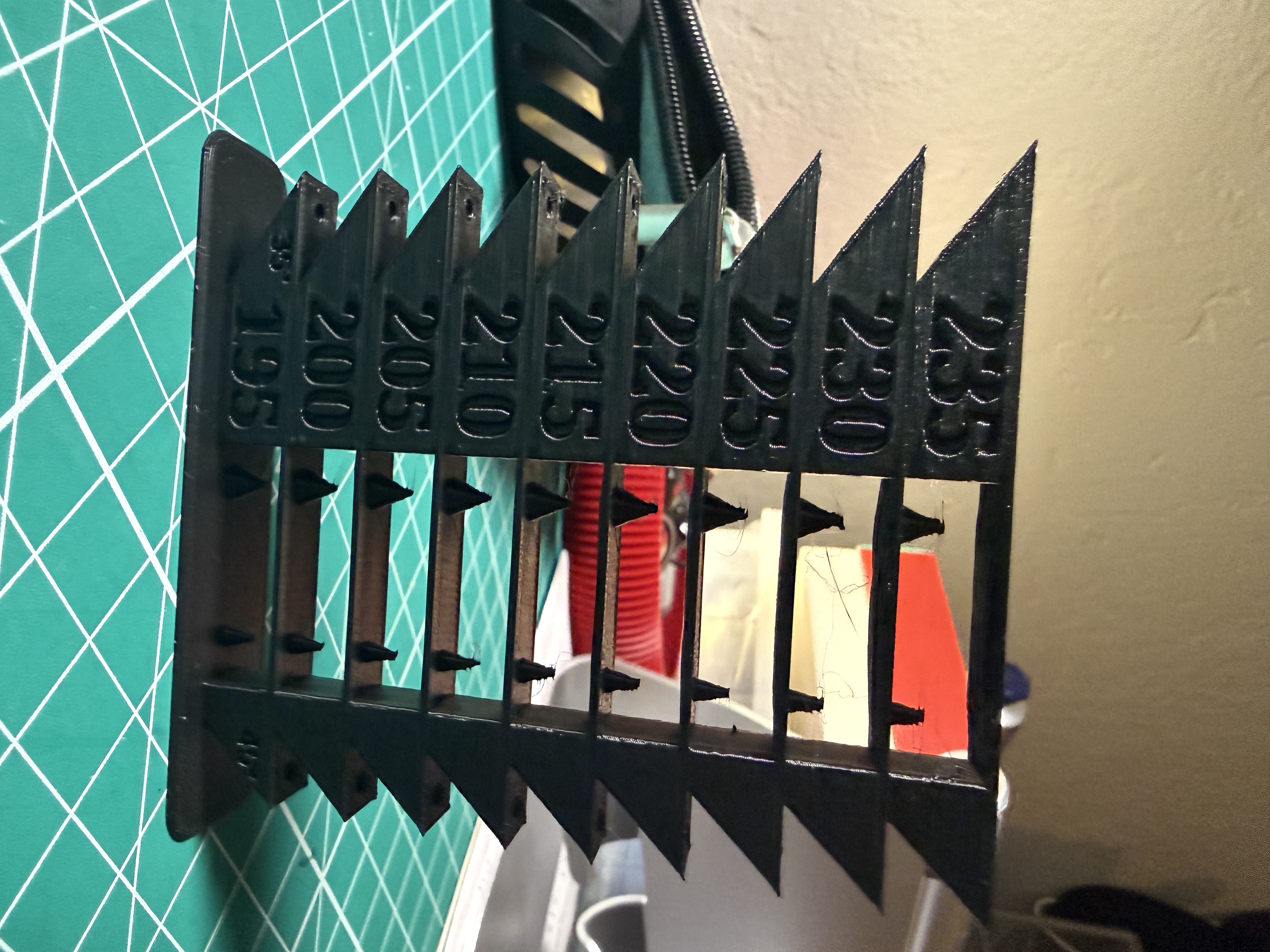 Miniatura 2 do modelo 3D Temperature Tower for PLA
