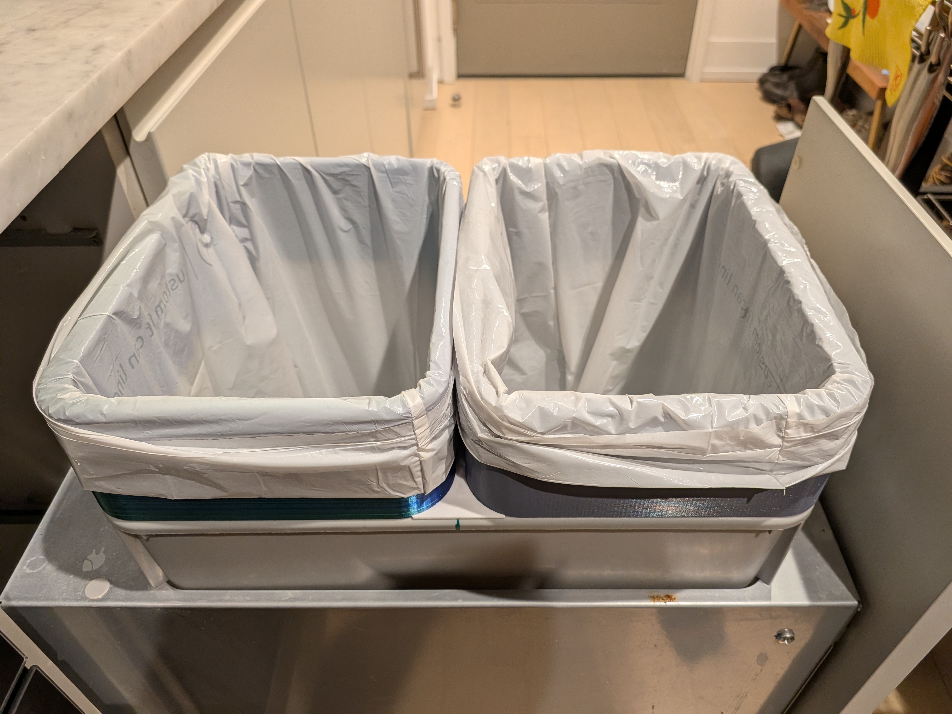 Recycling retrofit rings: separate your garbage into trash and recycling