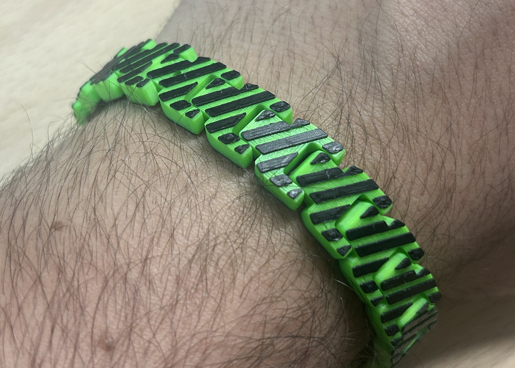 Chain Link Bracelet Remix – Custom Letter Edition with Line Design