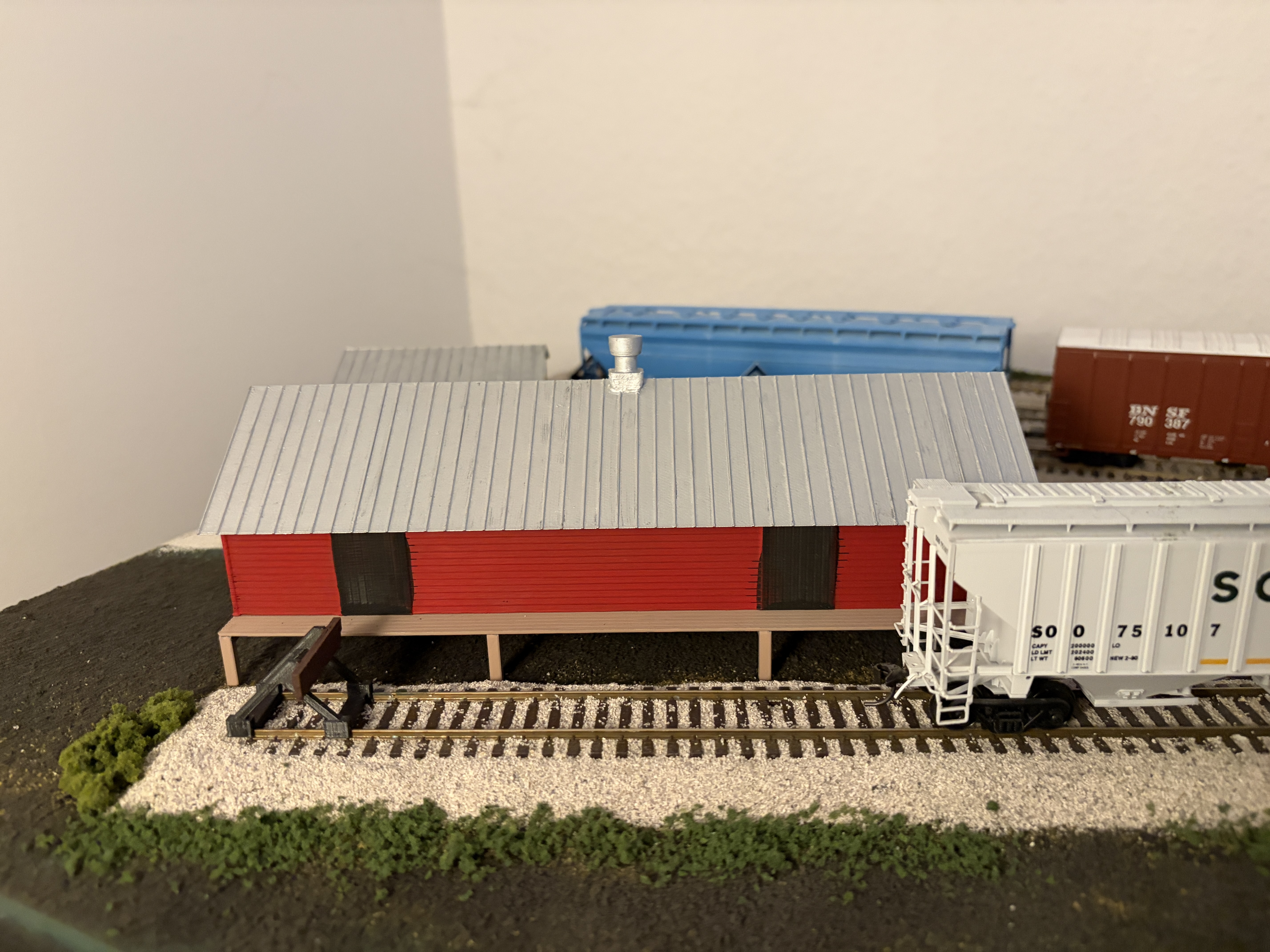 Appleville railside warehouse HO/H0 scale