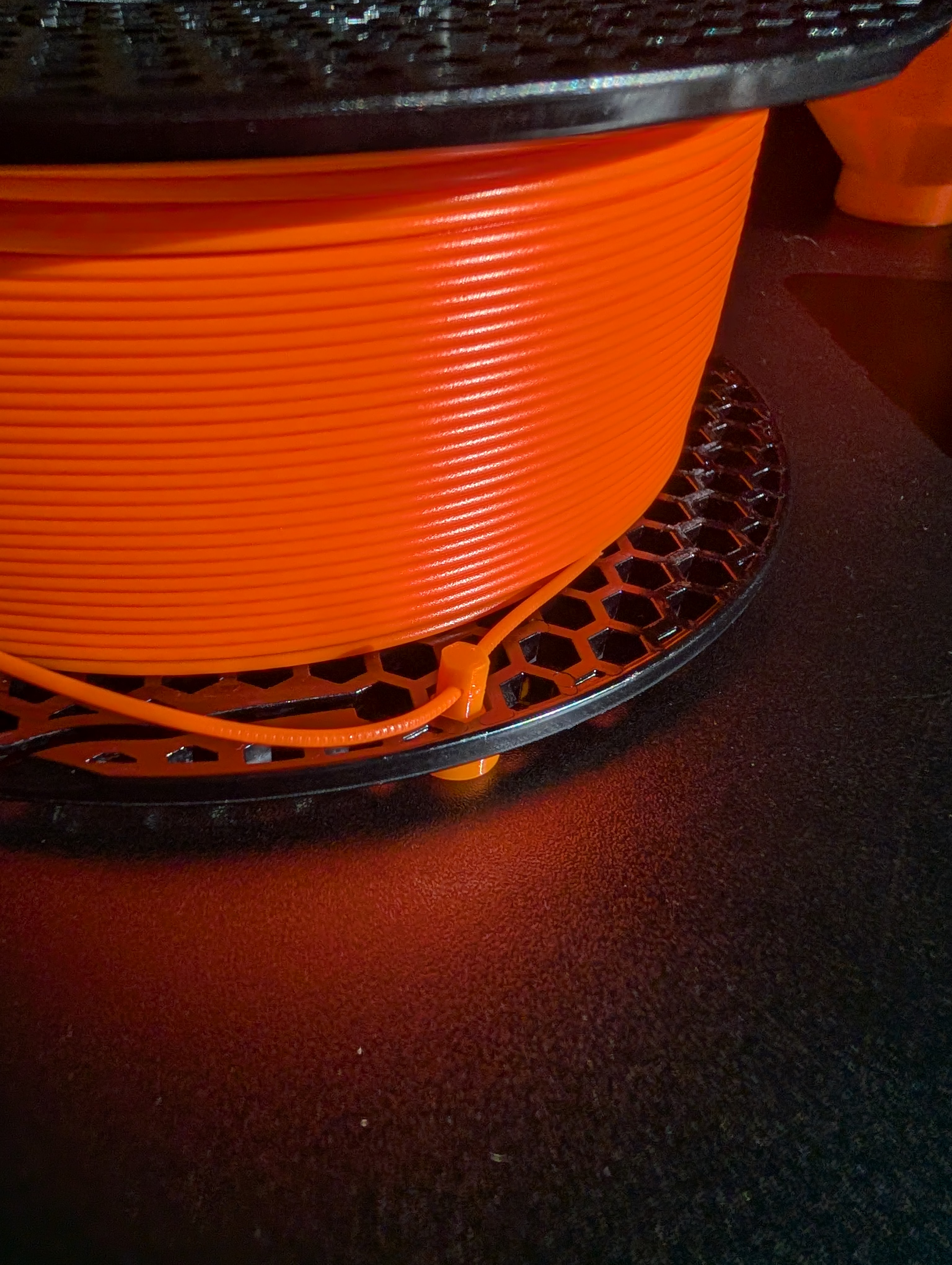Prusament Clip for NFC spool (narrower hex)