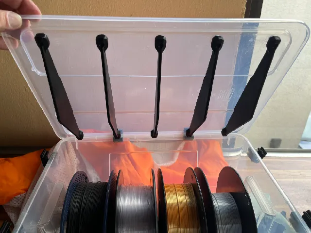 Spool Separator and Stabilizer for Filamentalist SAMLA Edition