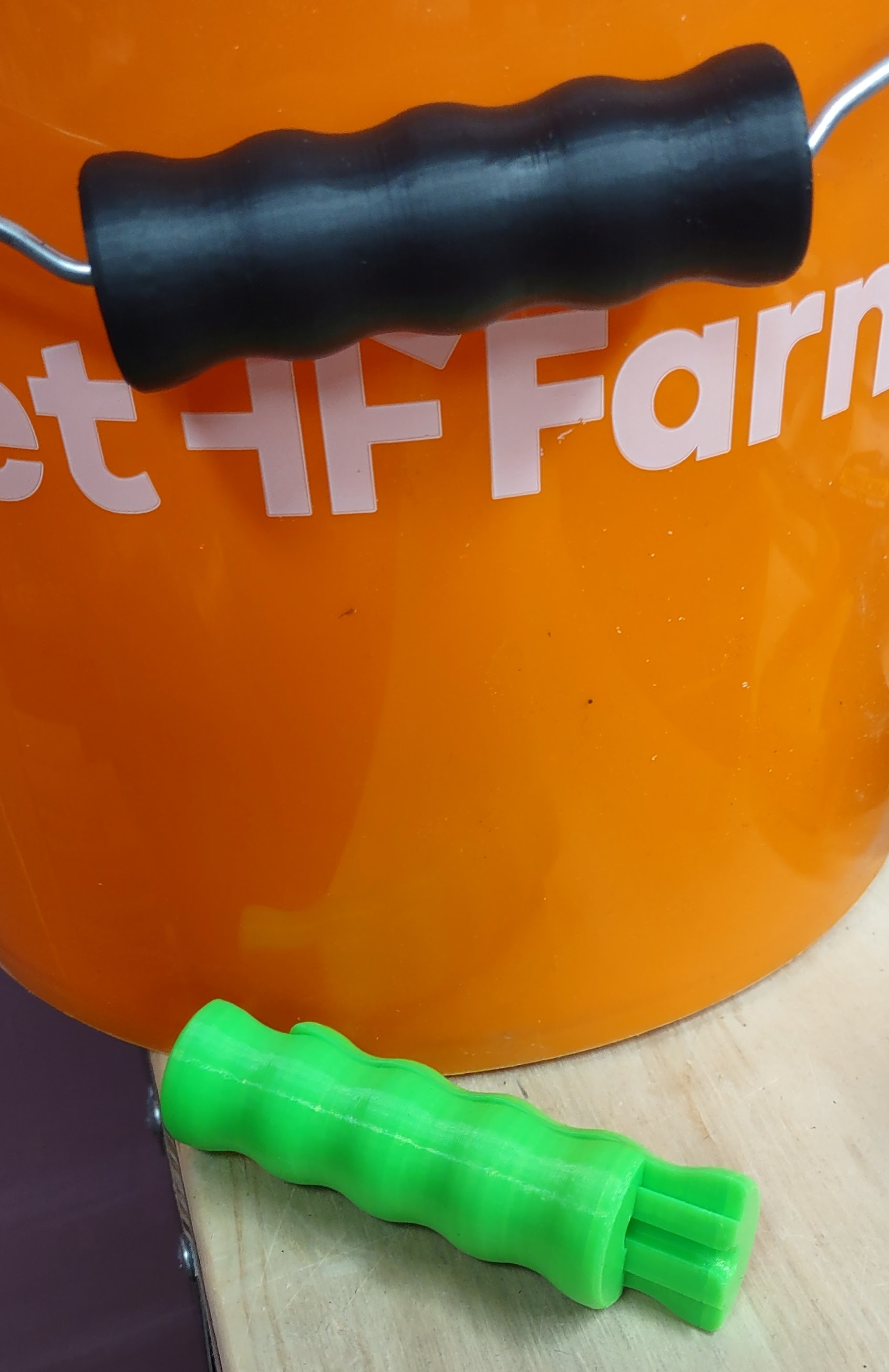 5 Gallon Bucket Handle Replacement With Tapered Sliding Dovetail Joint