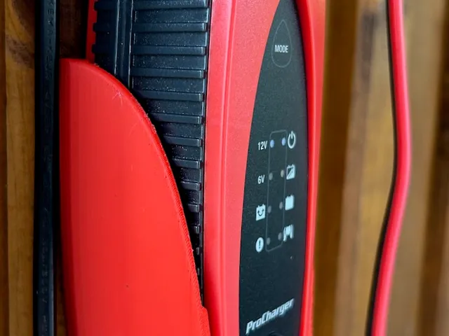 ProCharger 1000 Wallmount