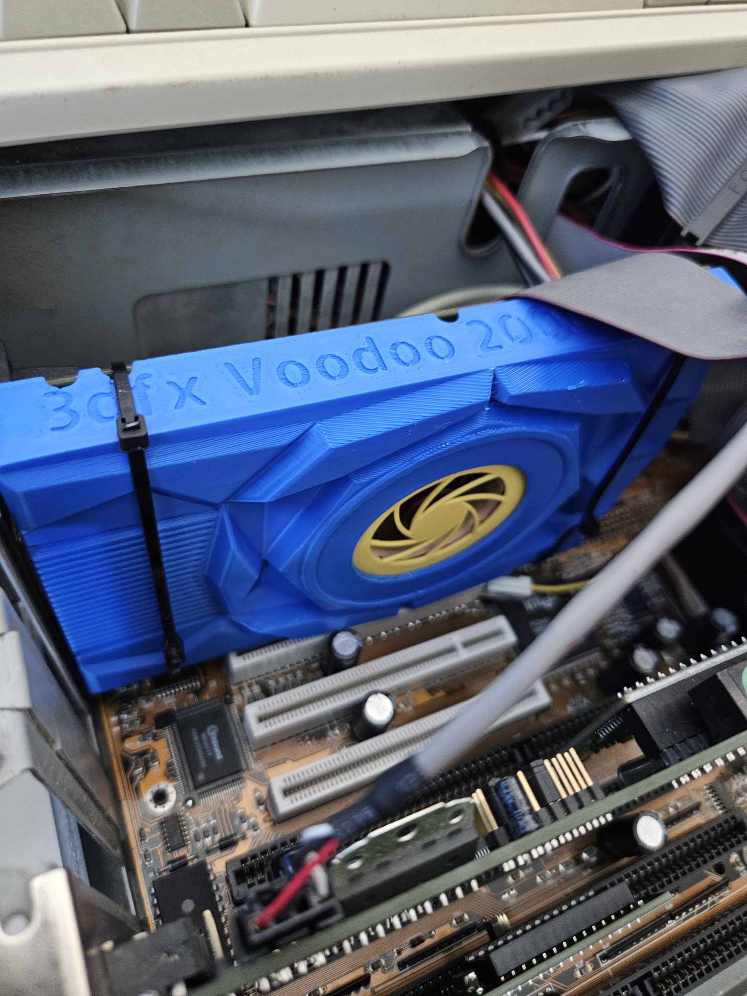 KamilG_45033 's 3dfx voodoo 3 card cover 40mm fan adapter