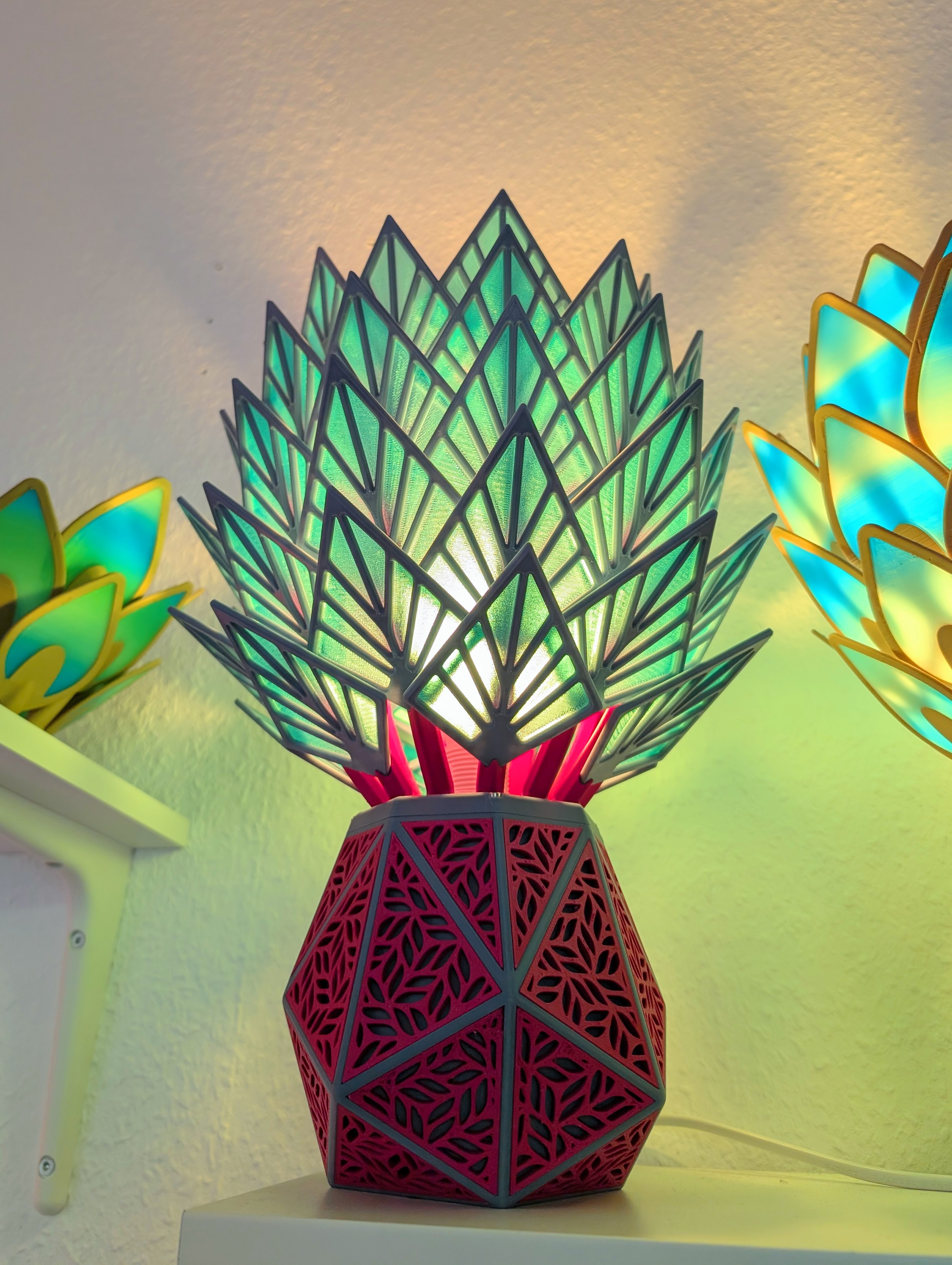 Moduluma - Modular Lamp Ecosystem — thumbnail 3