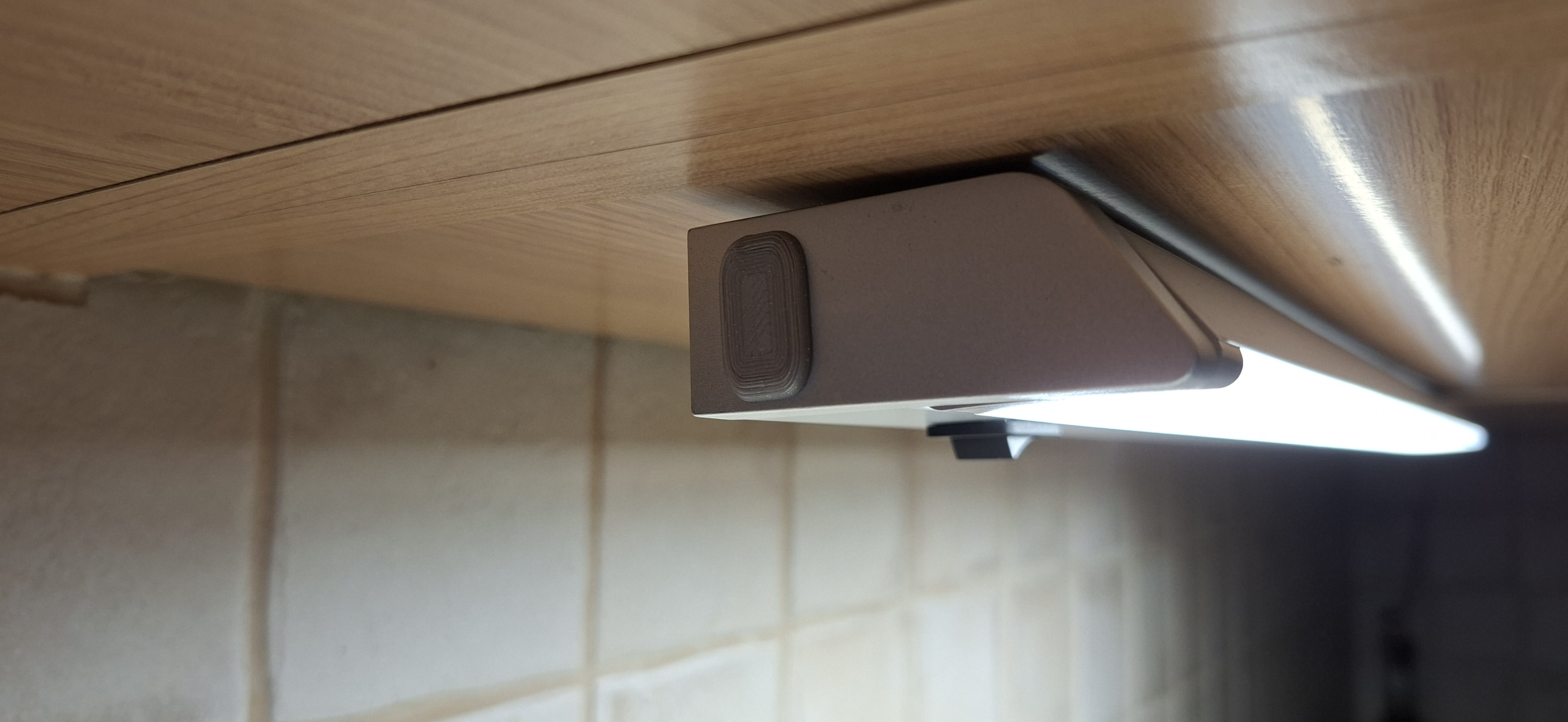 KitchenLampConnectorCover