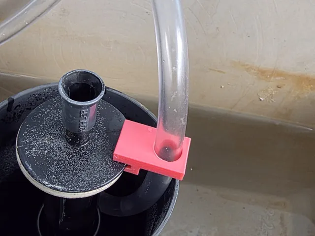 Flush Hose Holder