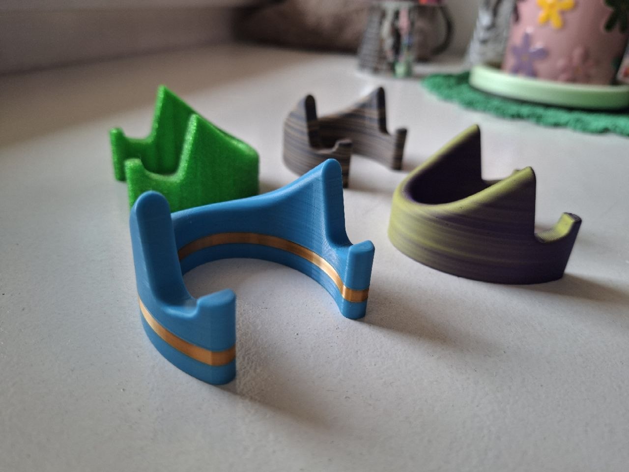 Miniatura 3 do modelo 3D Universal Phone Stand