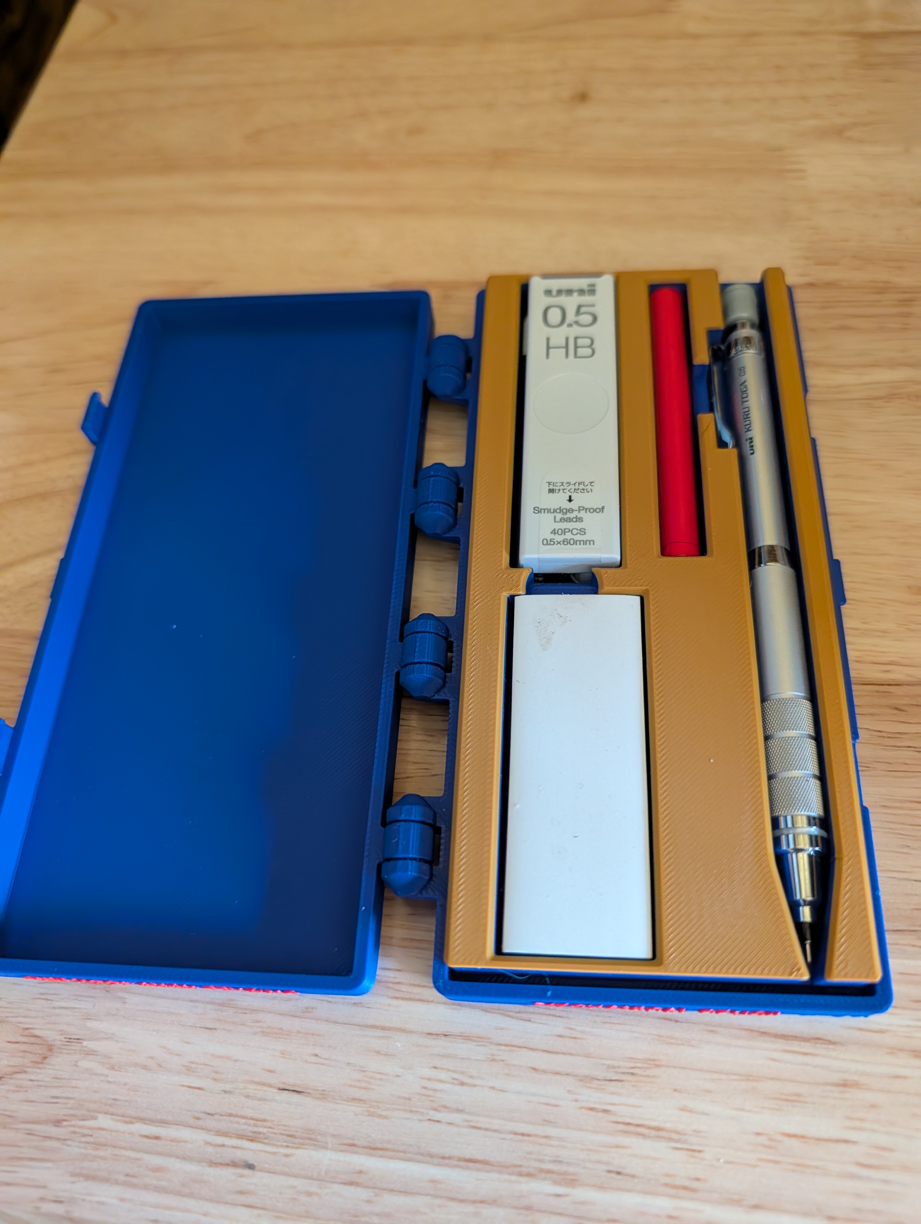 KuruTogaEliteMechanicalPencilBox