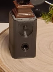 une petite enceinte pour créer des scènes.