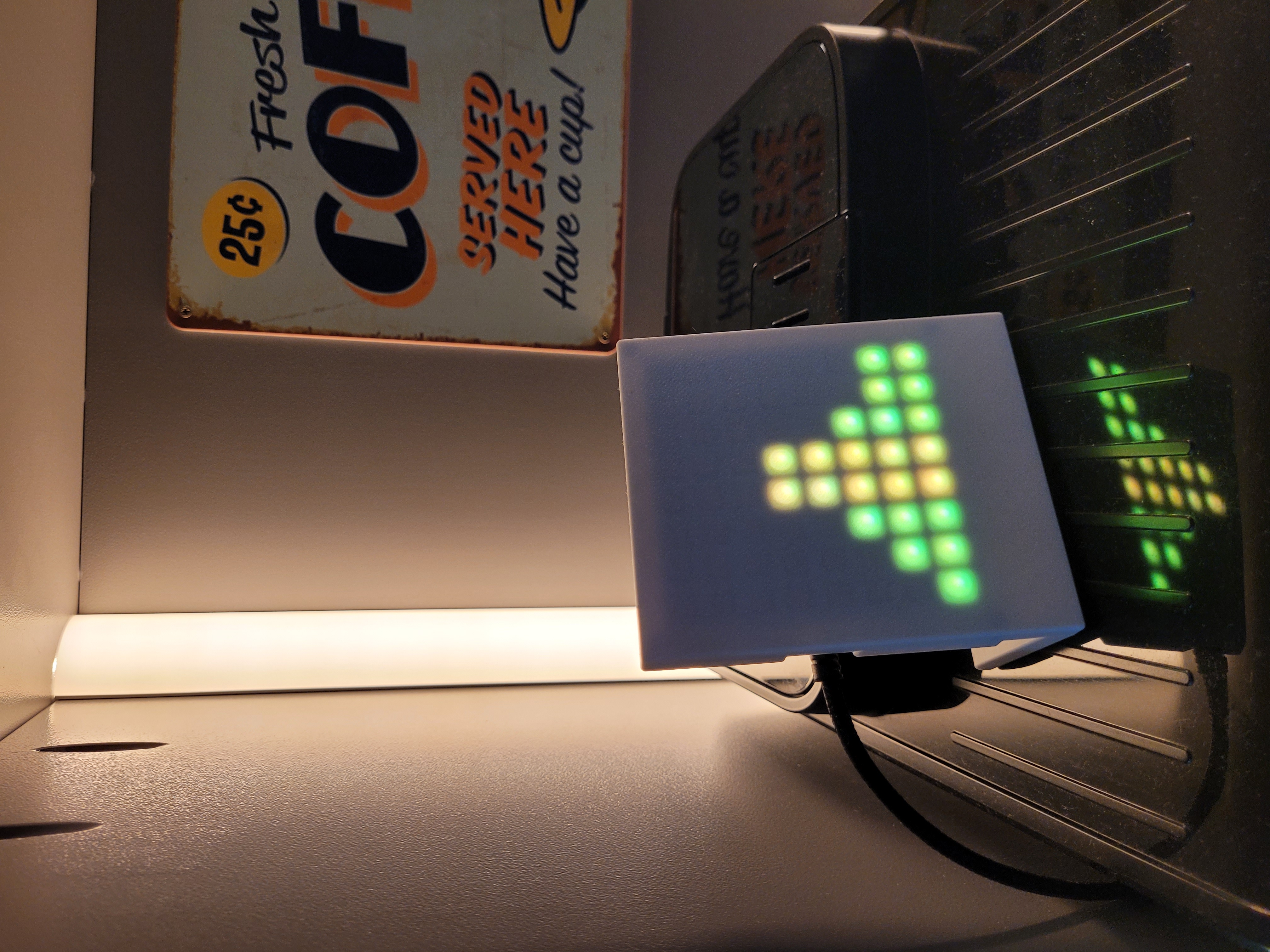 8x8 (W)LED matrix and/or energy price indicator