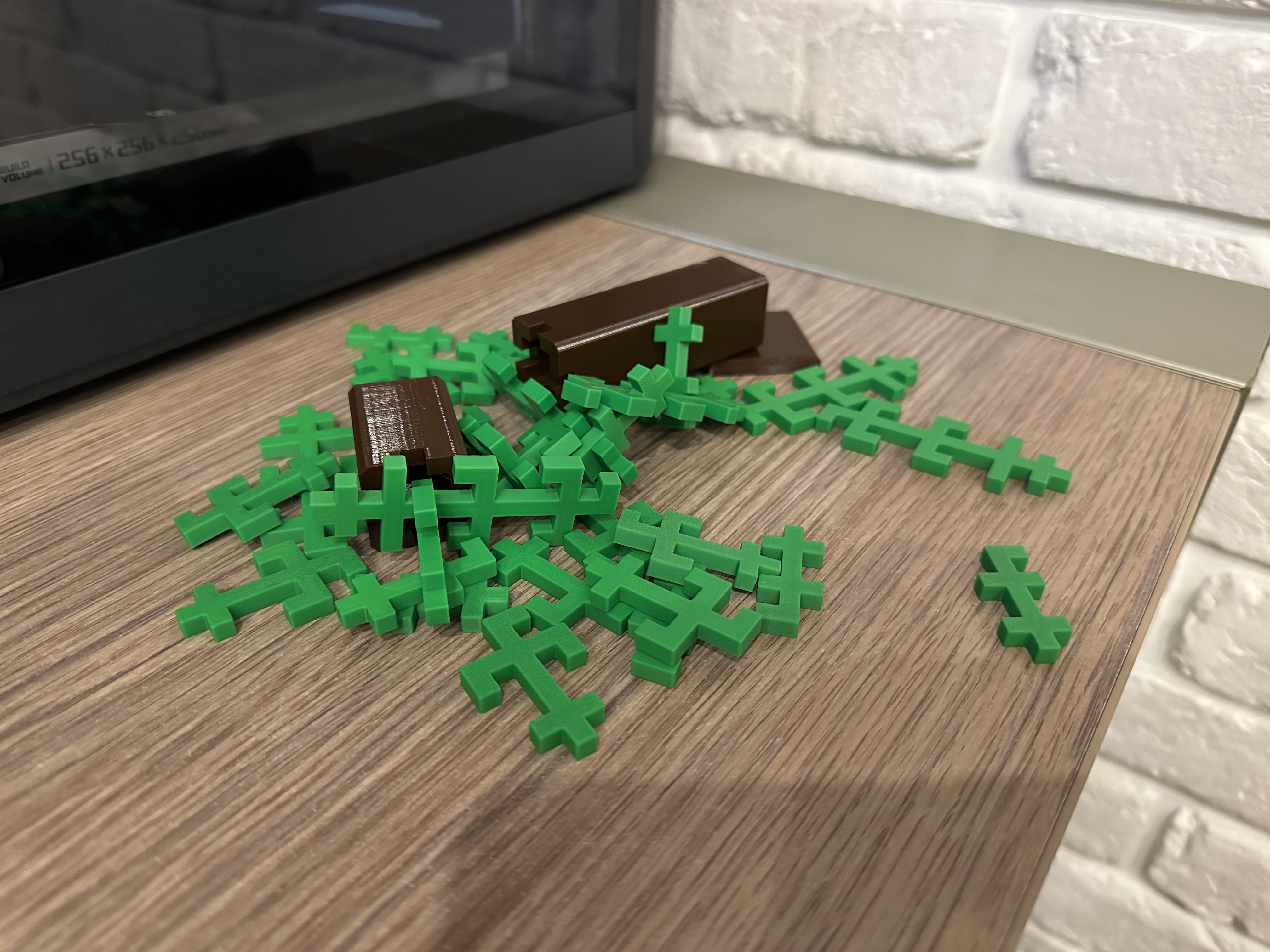 Miniatura 3 do modelo 3D Falling Pine – Balance Game