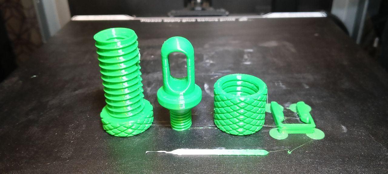 Miniatura 3 do modelo 3D SDS-plus drill holder