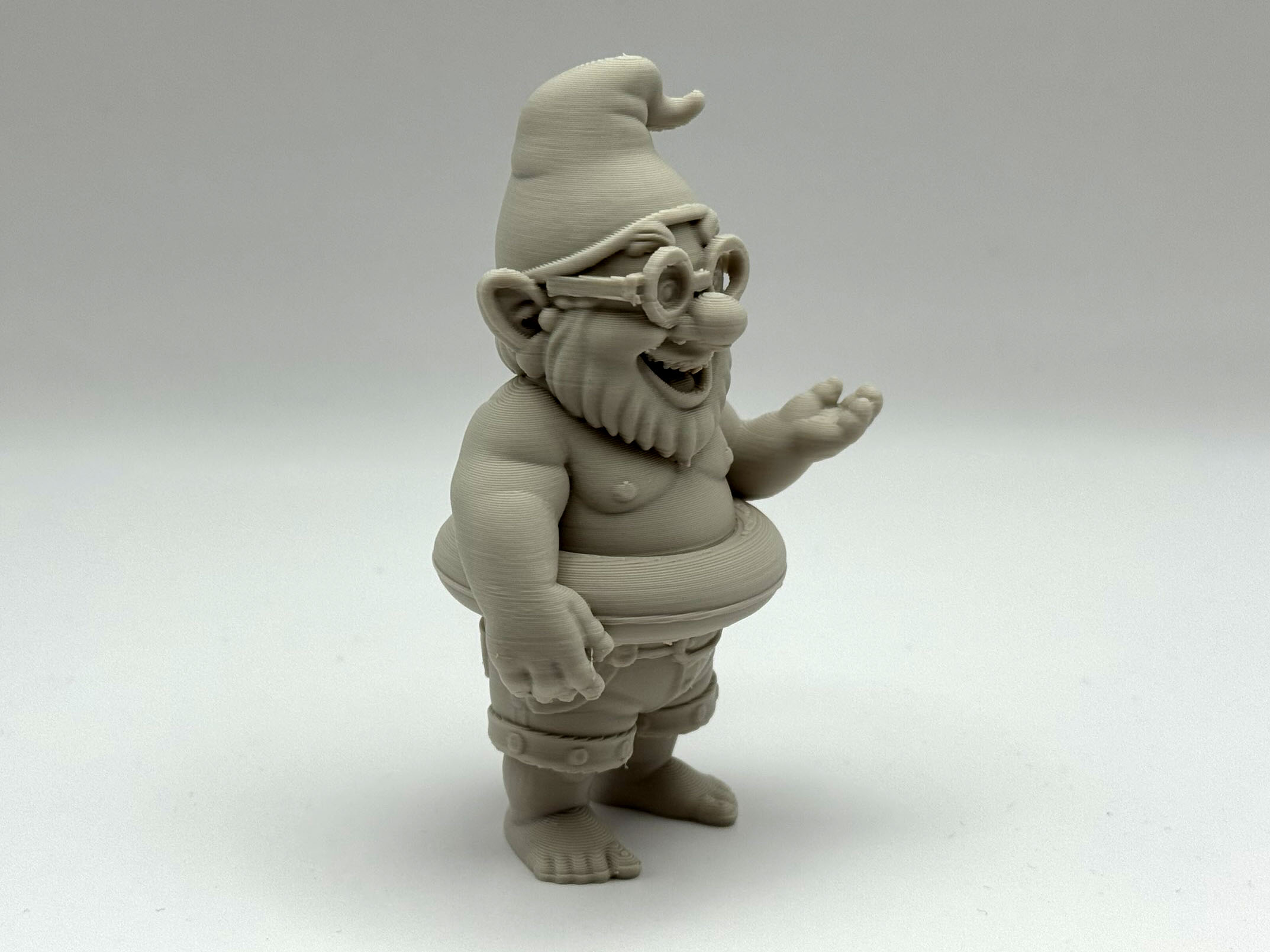 Miniatura 6 do modelo 3D Bathing Gnome