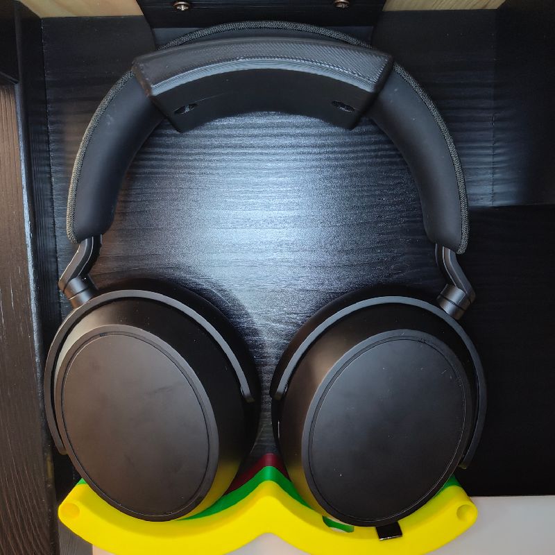Sennheiser Momentum 4 Magnetic Standby Wall Mount and Desk Stand