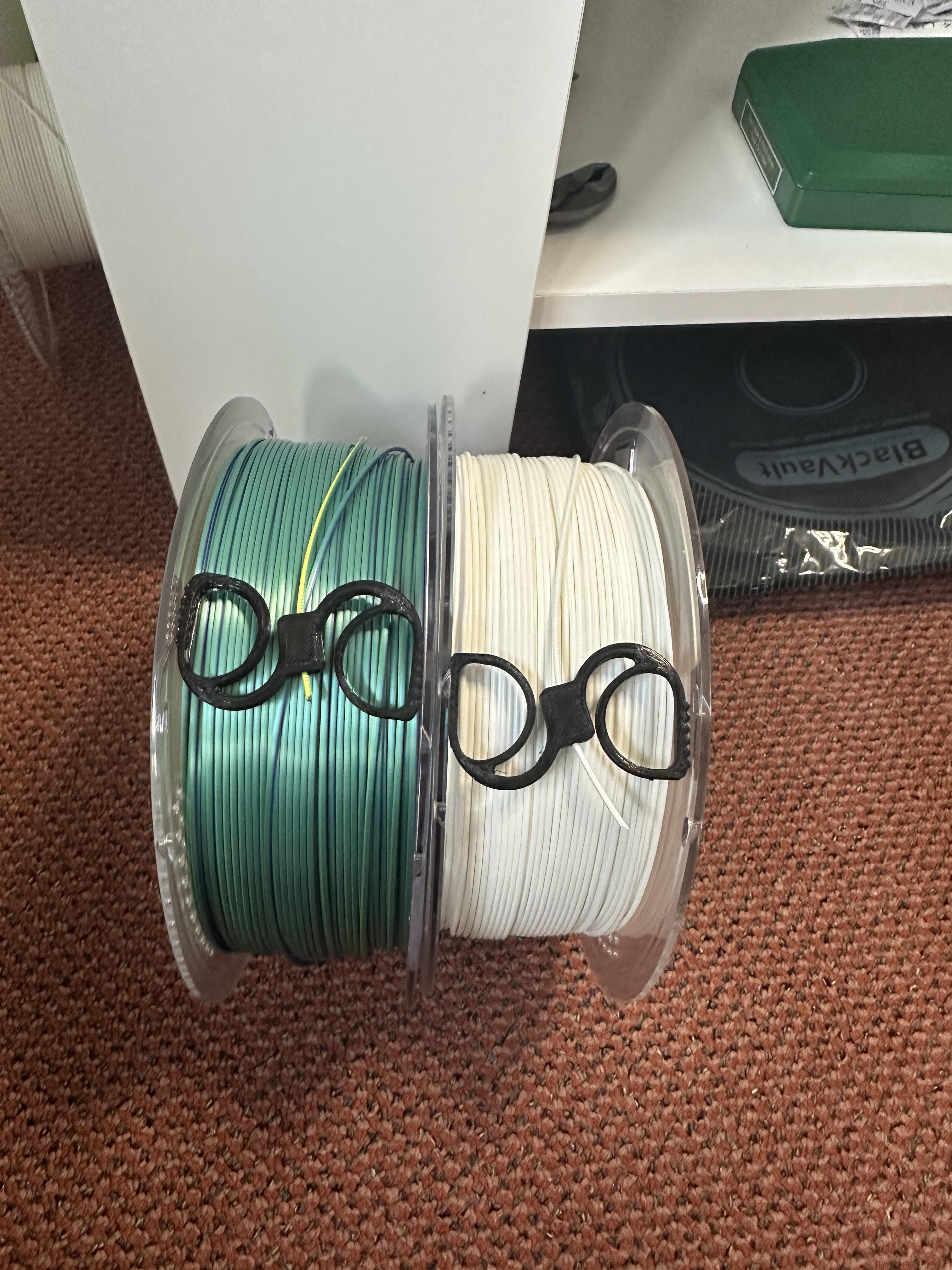 Filament clip