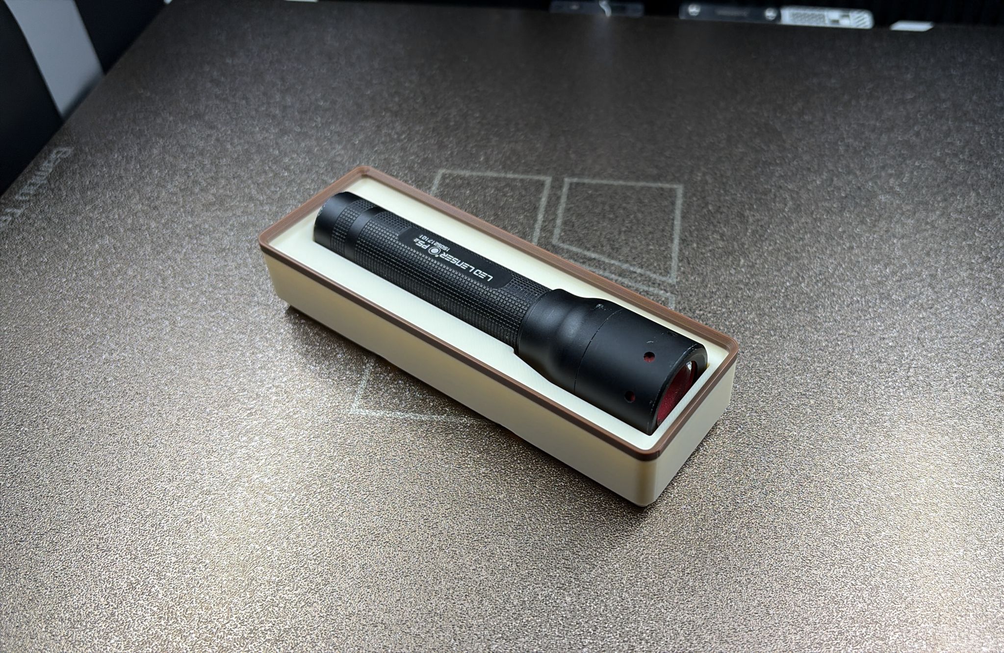 Gridfinity 1x3 Ledlenser P5 holder