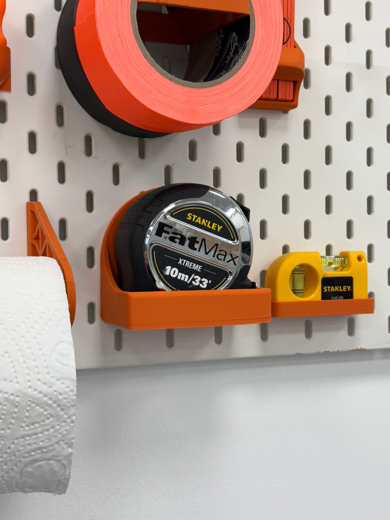 Improved Stanley FatMax Xtreme 10m/33' Tape Measure Skadis Holder