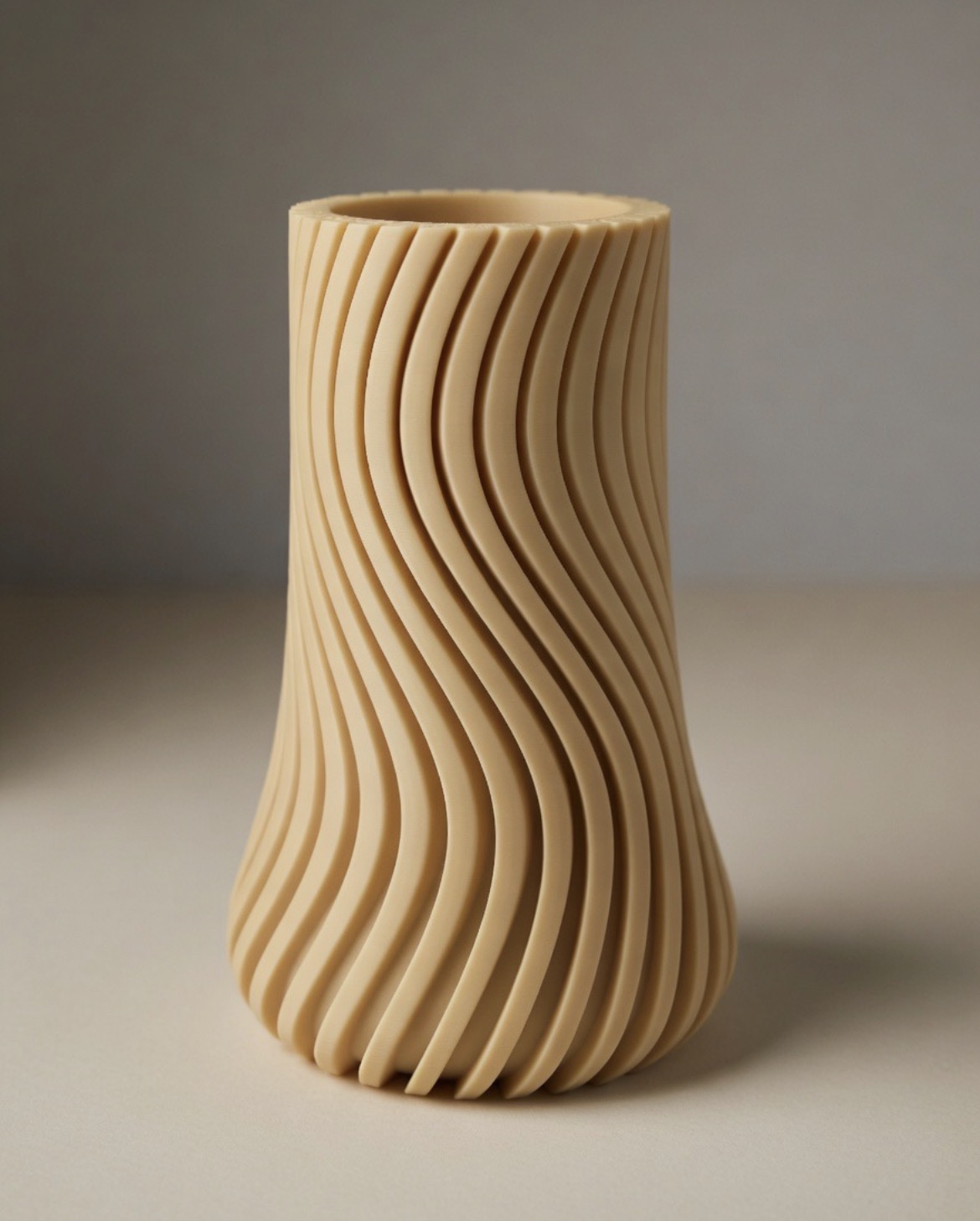 Miniatura 2 do modelo 3D Modern Vase