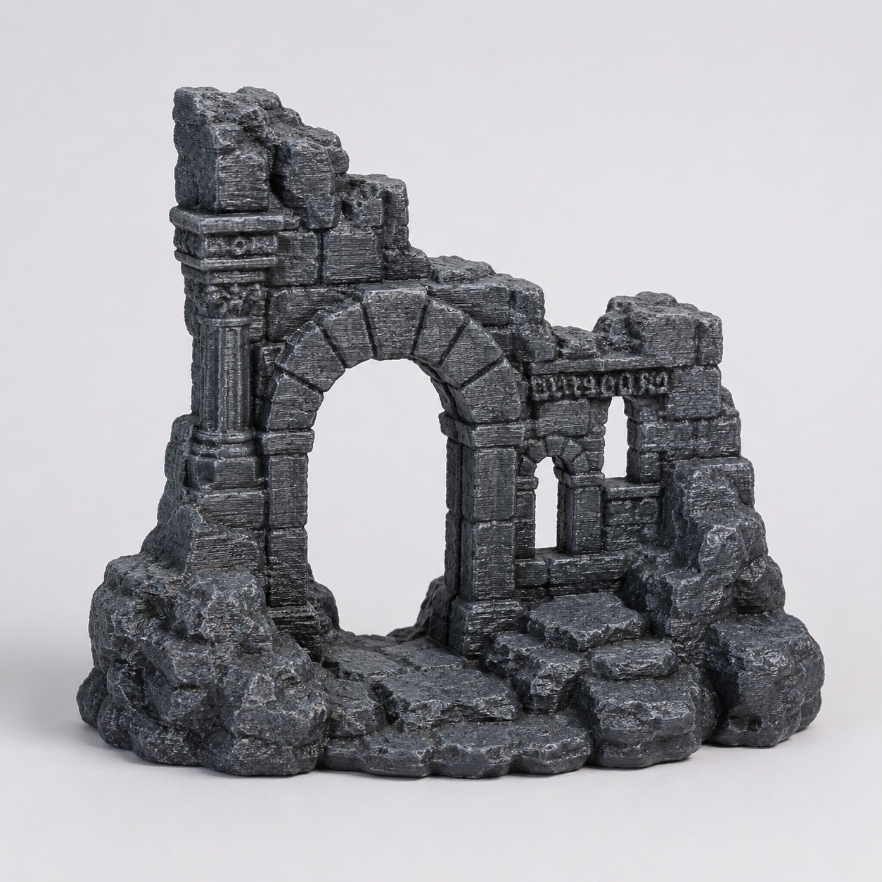Ruine mit Bogenöffnung - Ruin with bow opening