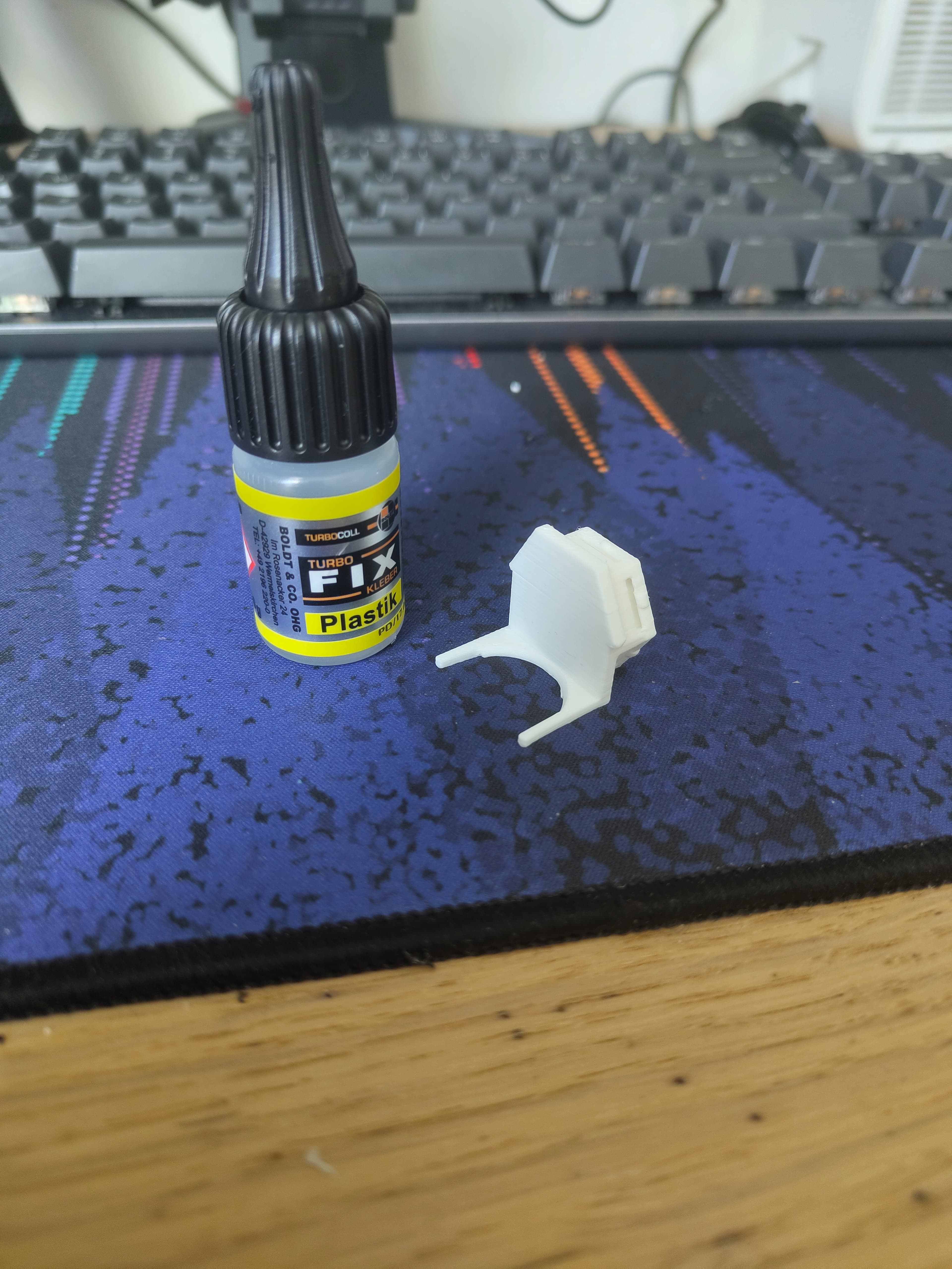 HSW honeycomb Boldt glue bottle holder