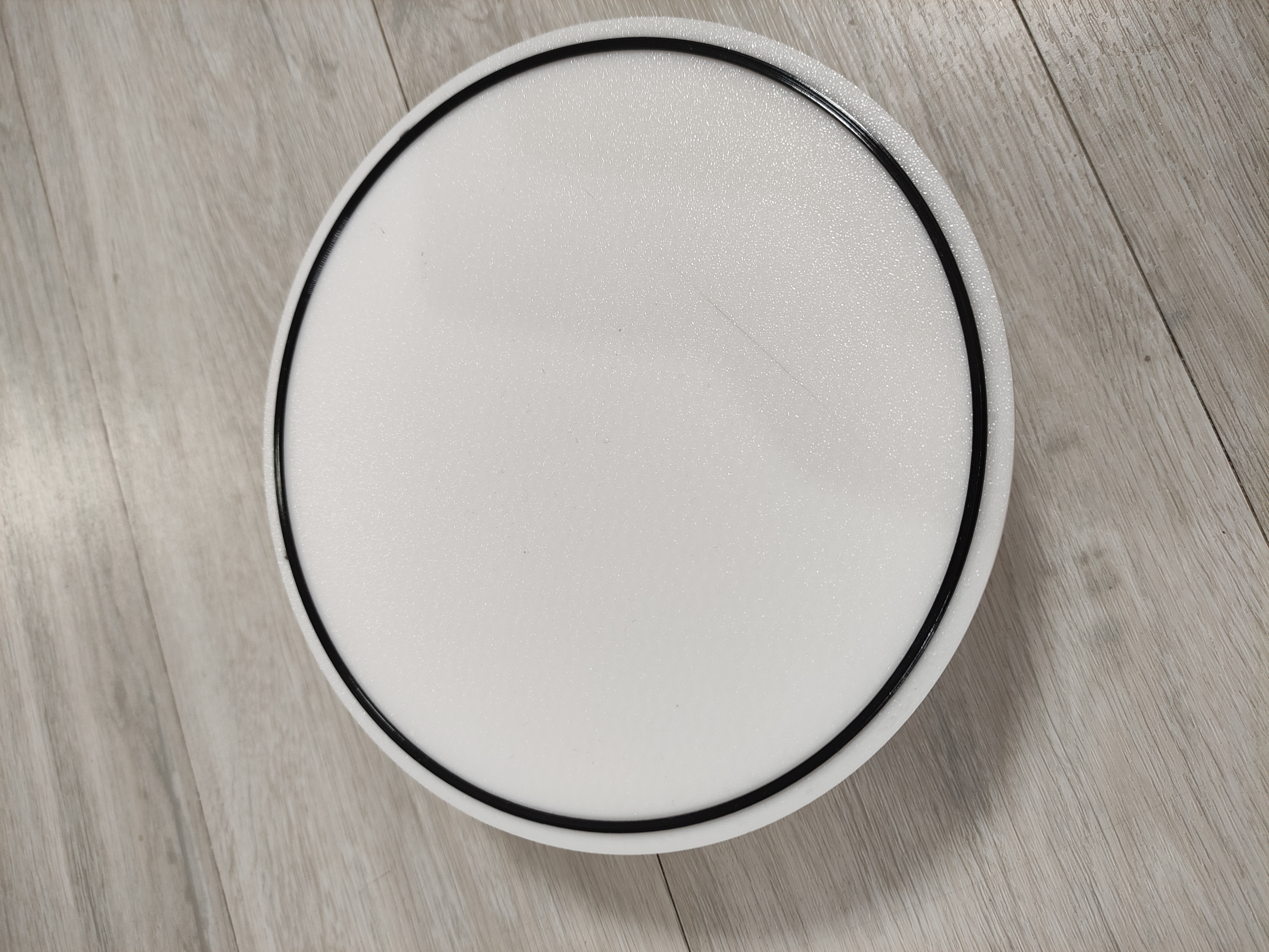 Miniatura 2 do modelo 3D Rotating cake stand