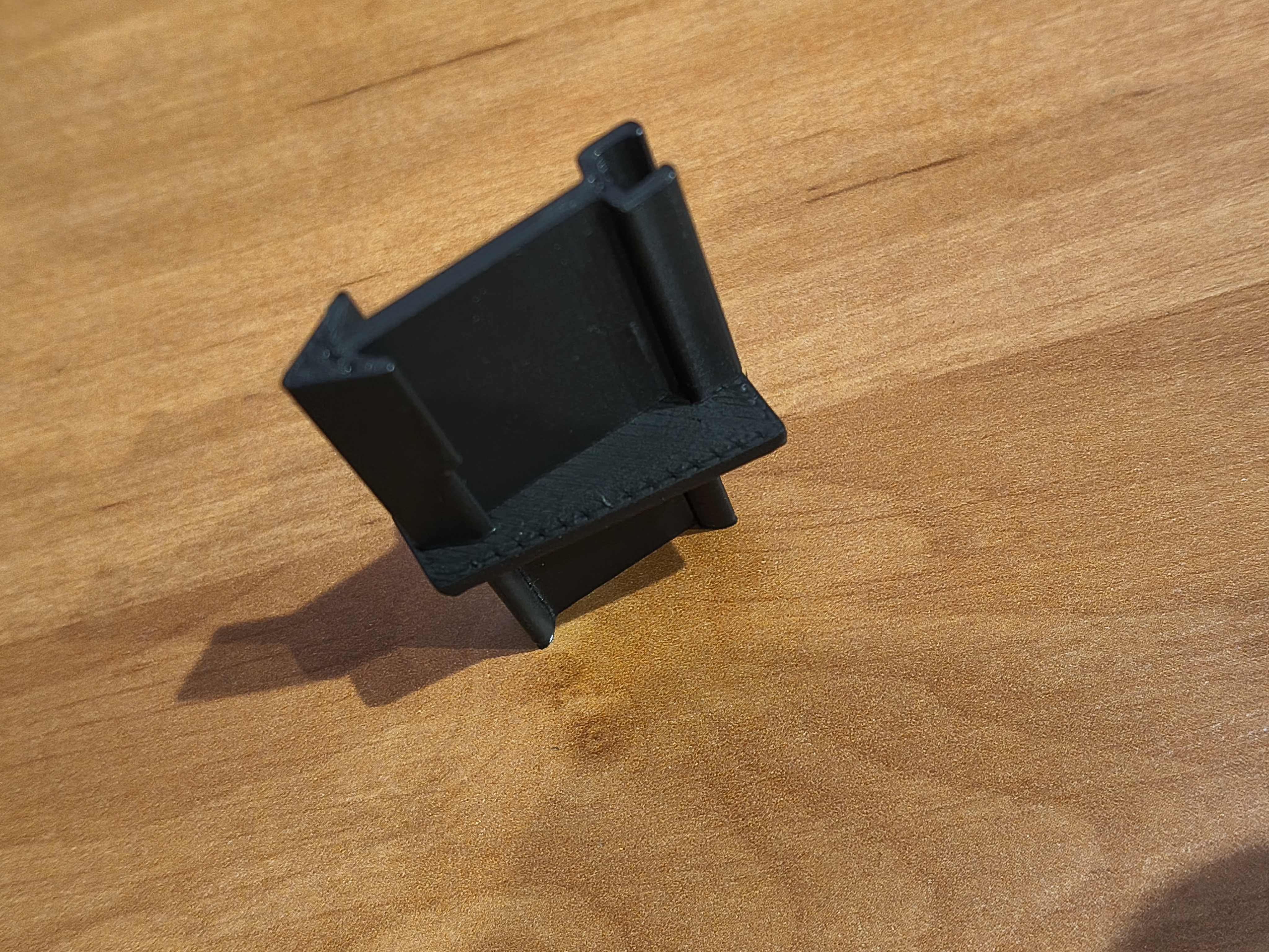 zatrzask moskitiery Lock (latch) for a roll-up window mosquito net