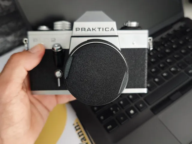 Parametric (FreeCAD) lens cap generator