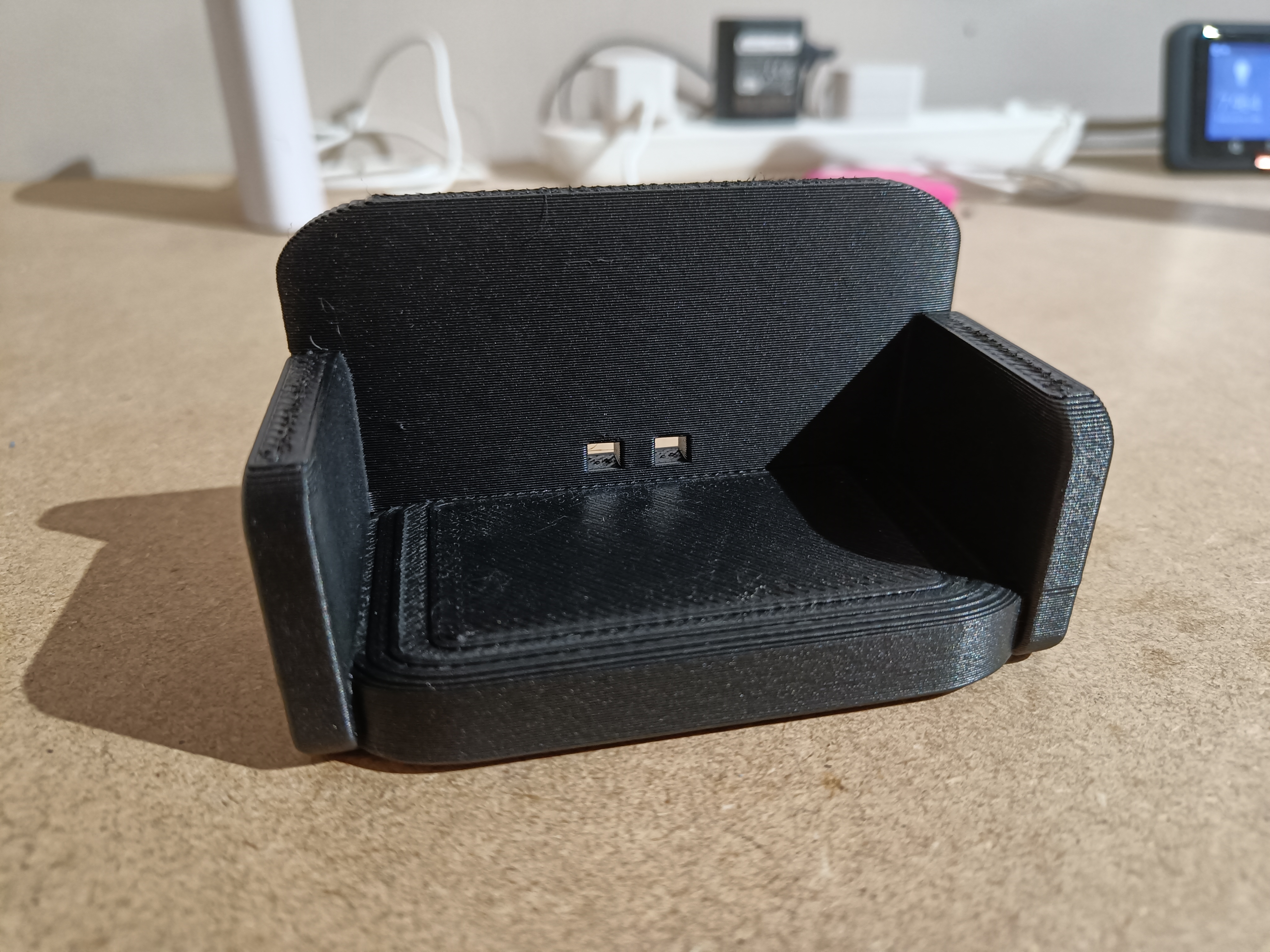 Dollhouse sofa suitable for 10cm figures