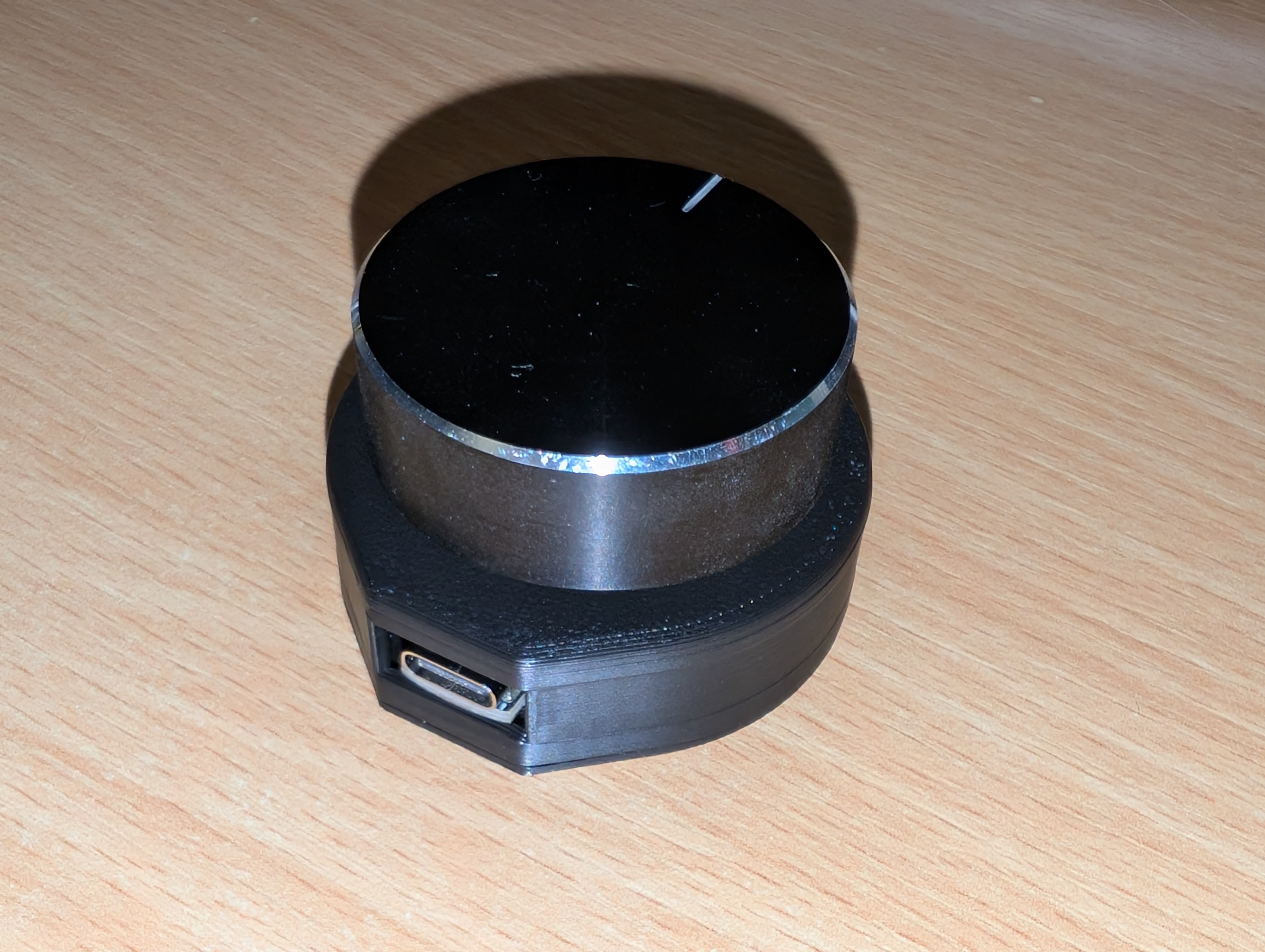 Case for USB volume control