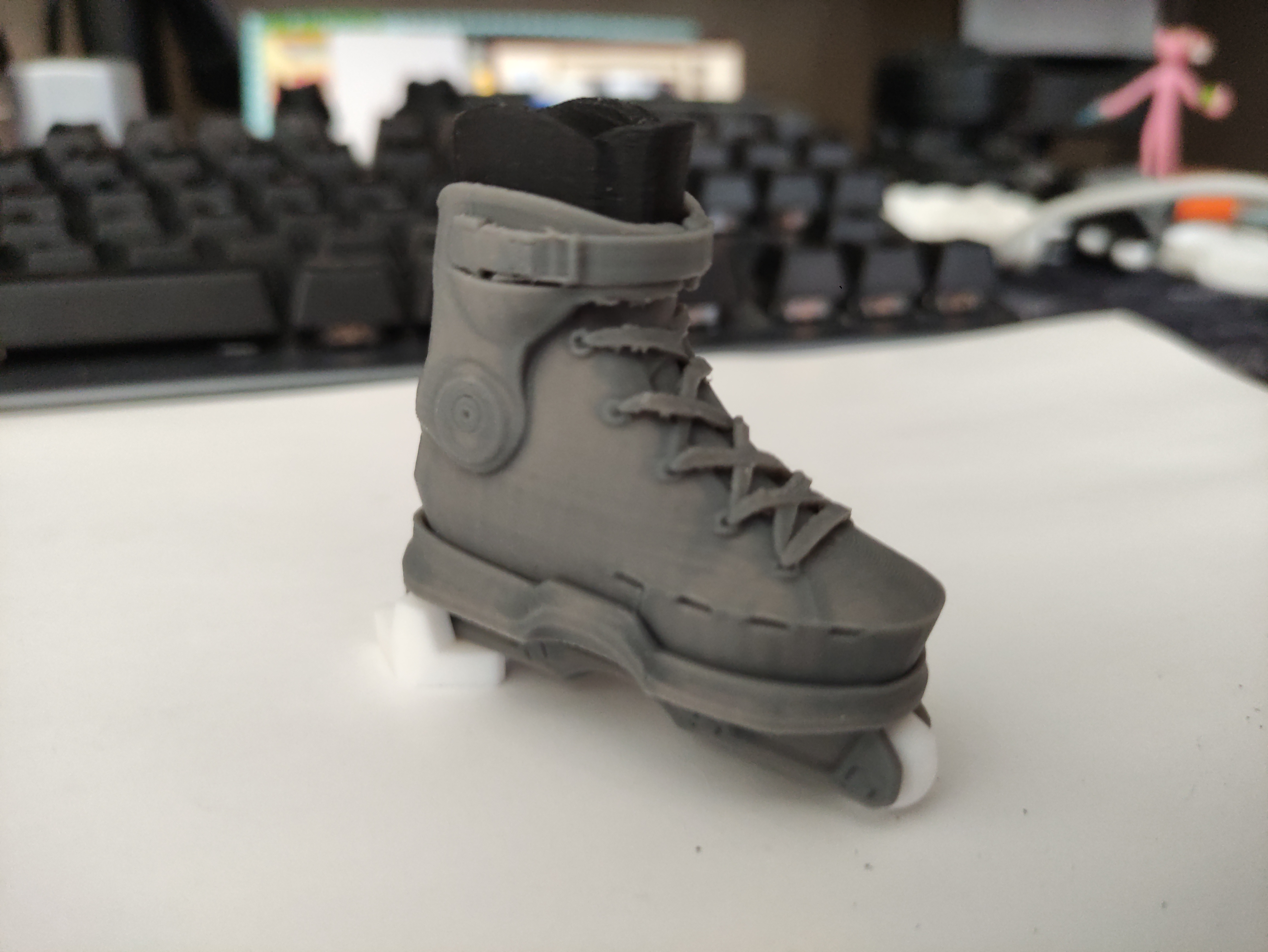 Cougar Skates V7 7003 Inline Skate toy keyholder