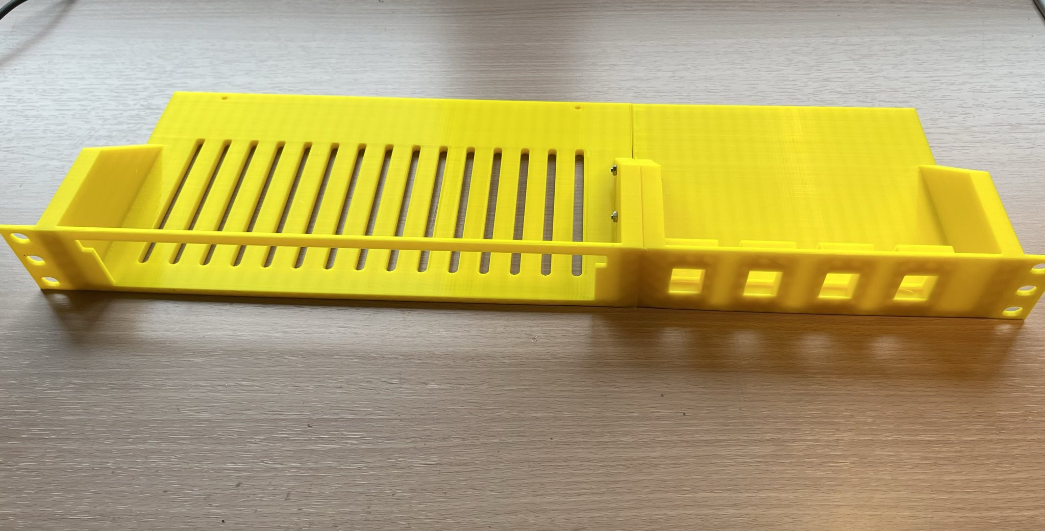 Fritzbox 7590AX 19" 1U
