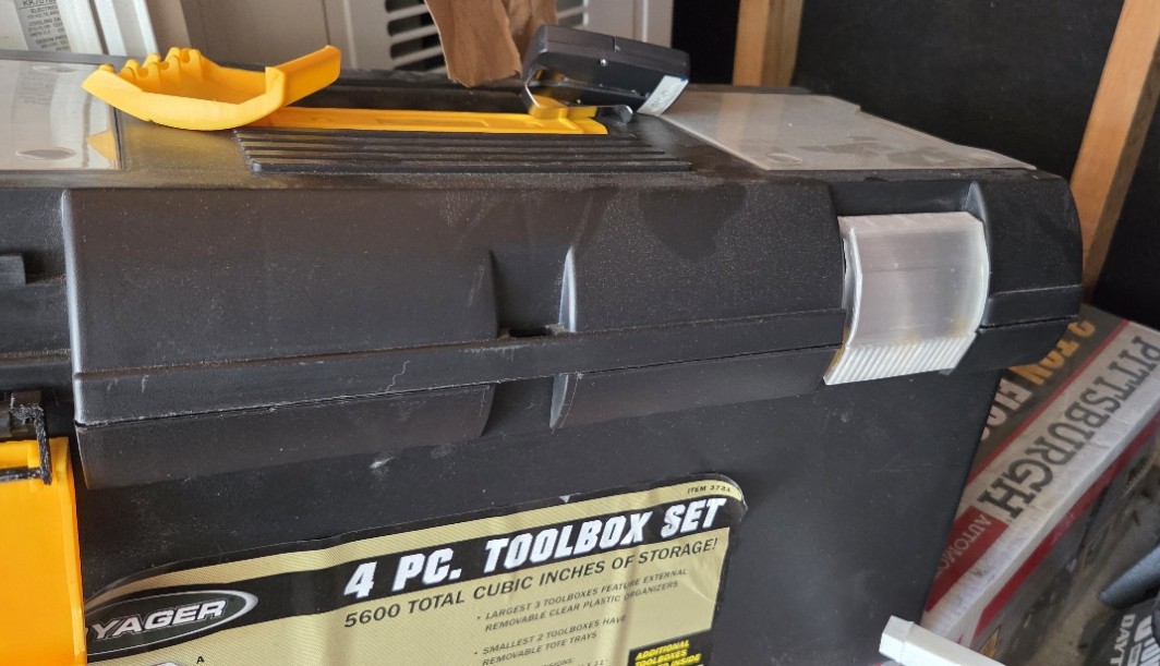 Harbor Freight Toolbox Hinge
